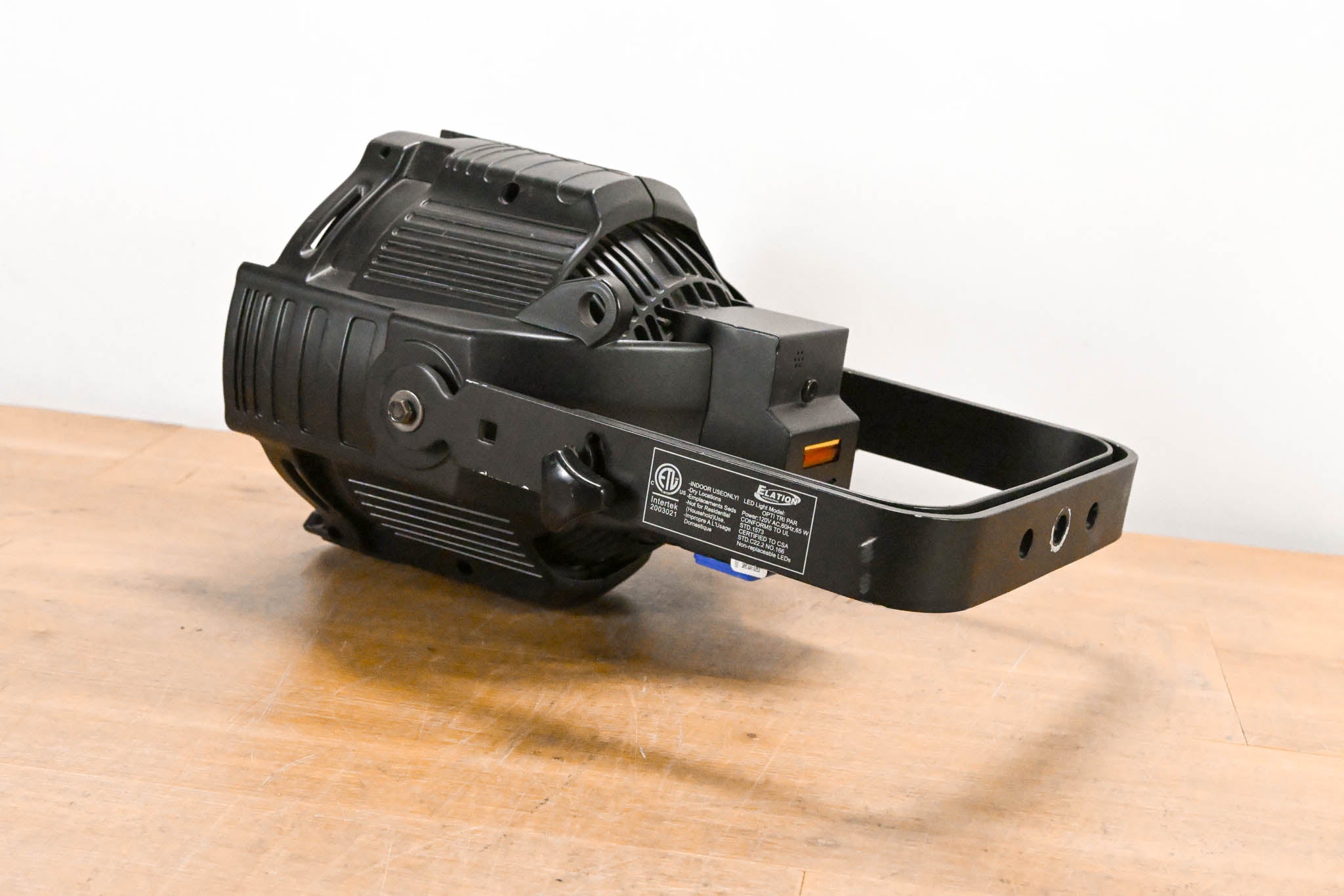 Elation OPTI TRI PAR 18 x 3W Tri Color LED Par