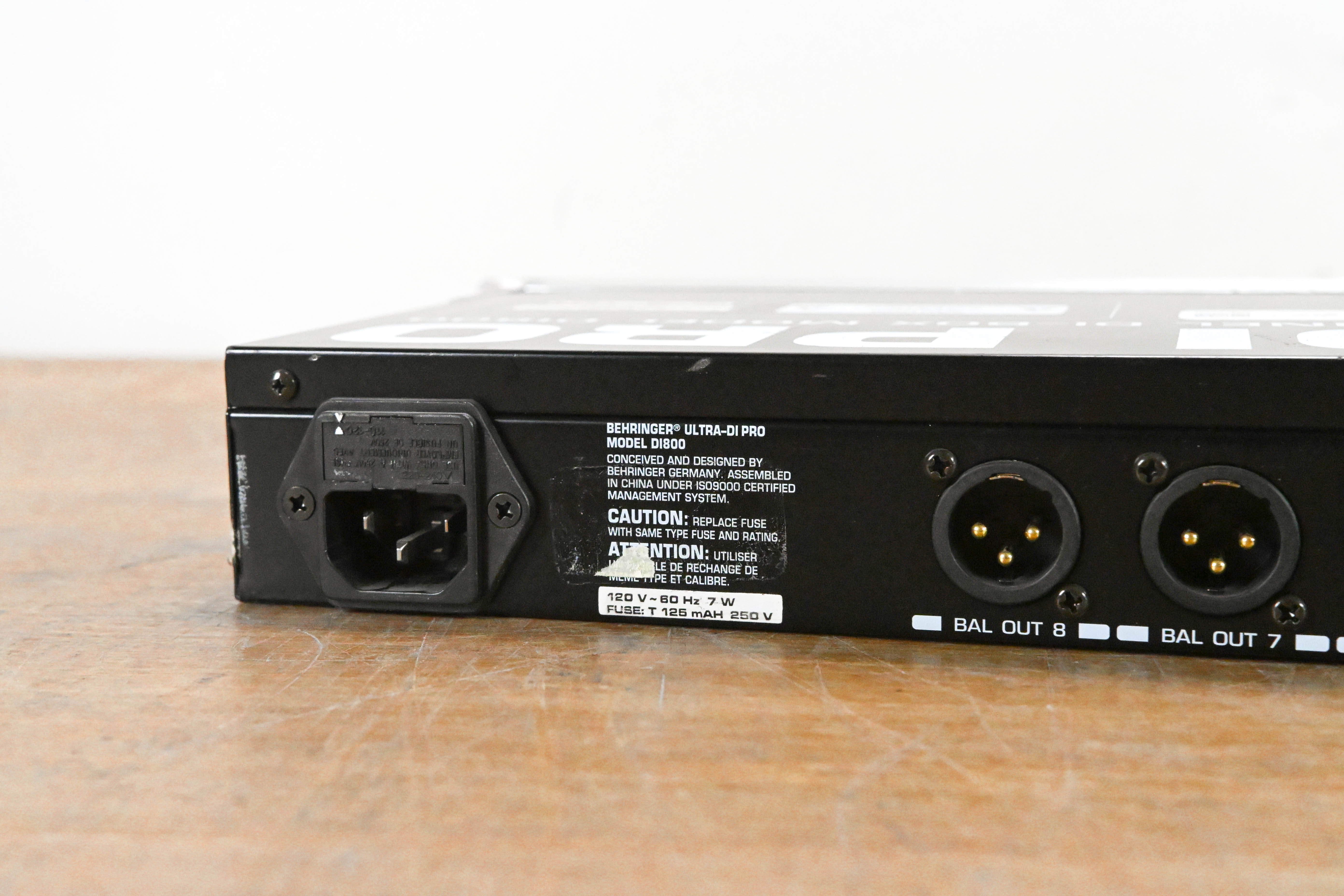 Behringer ULTRA-DI PRO DI800 8-Channel Active DI Box