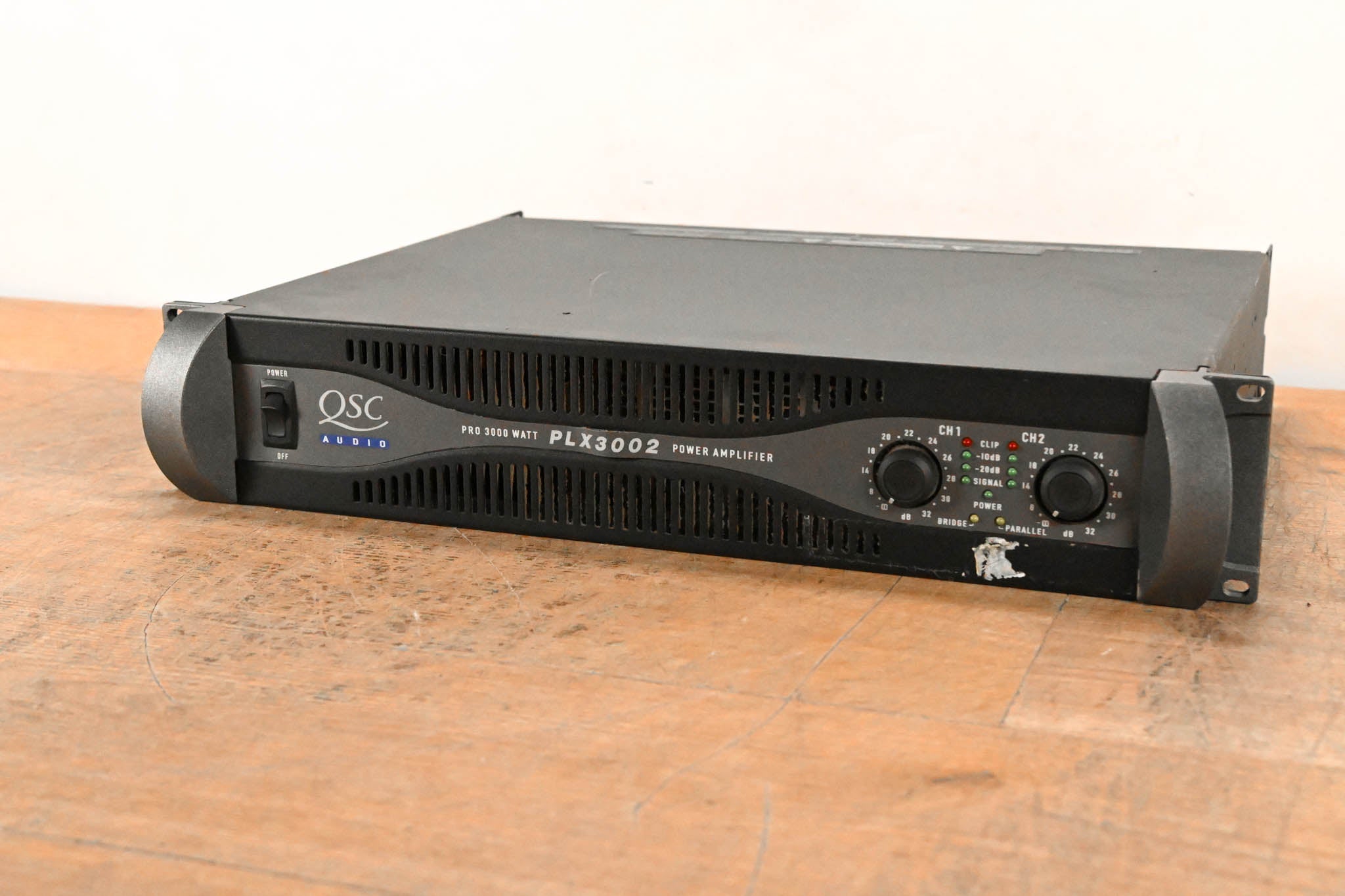 QSC PLX3002 2-Channel Power Amplifier