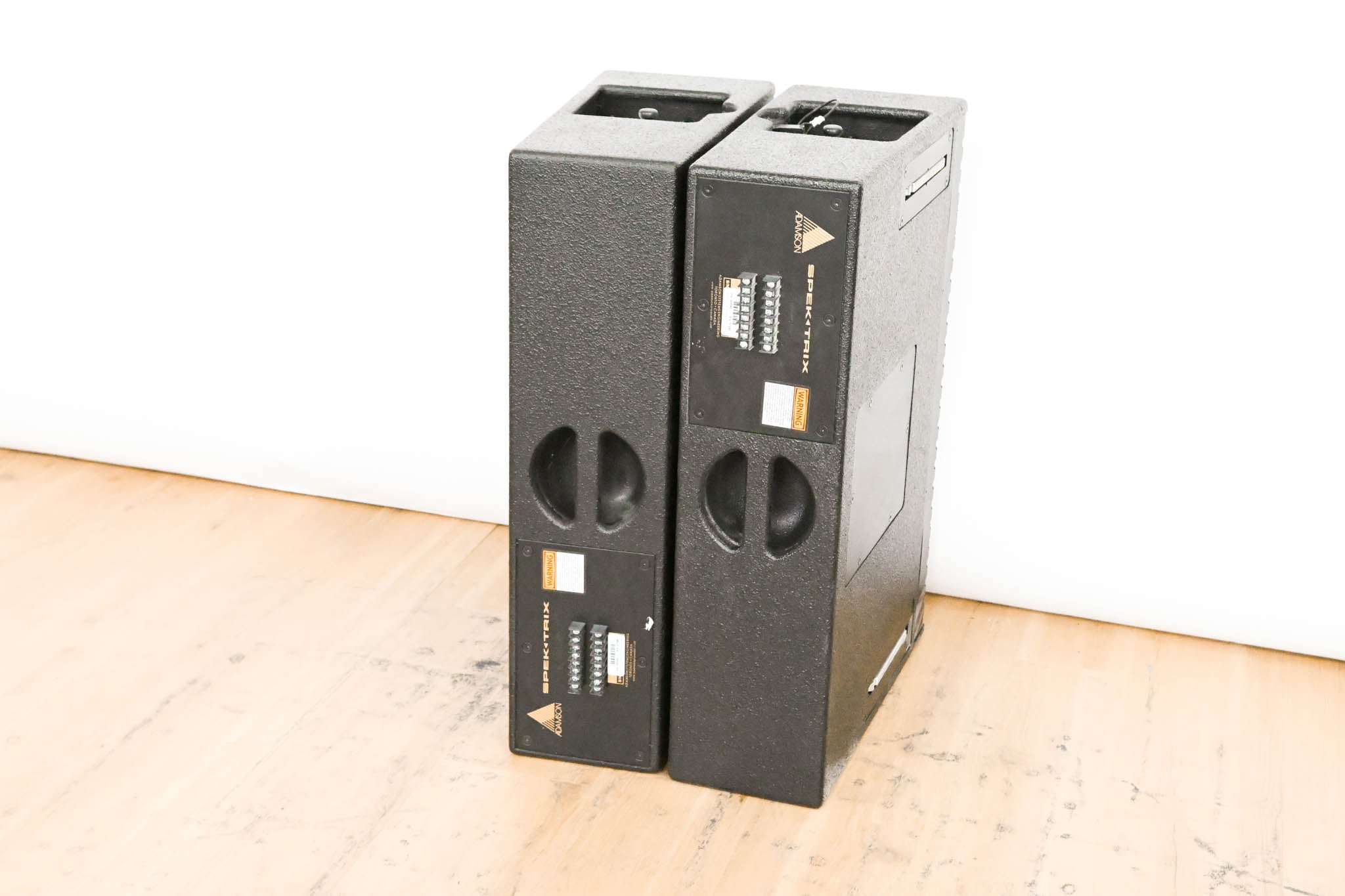 Adamson SpekTrix 3-Way Full Range Line Array Loudspeaker (PAIR)
