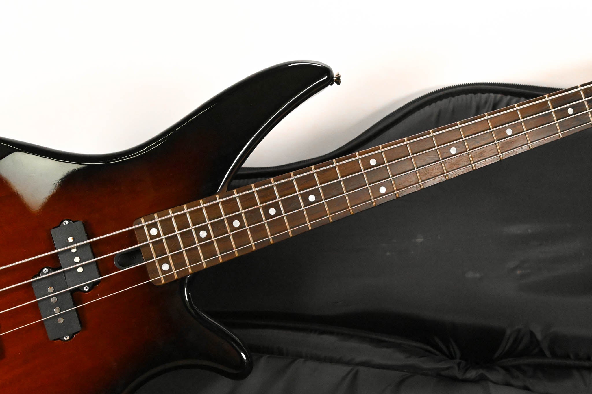 Yamaha RBX170 4-String Electric Bass Guitar w/ Soft Shell Gig Bag