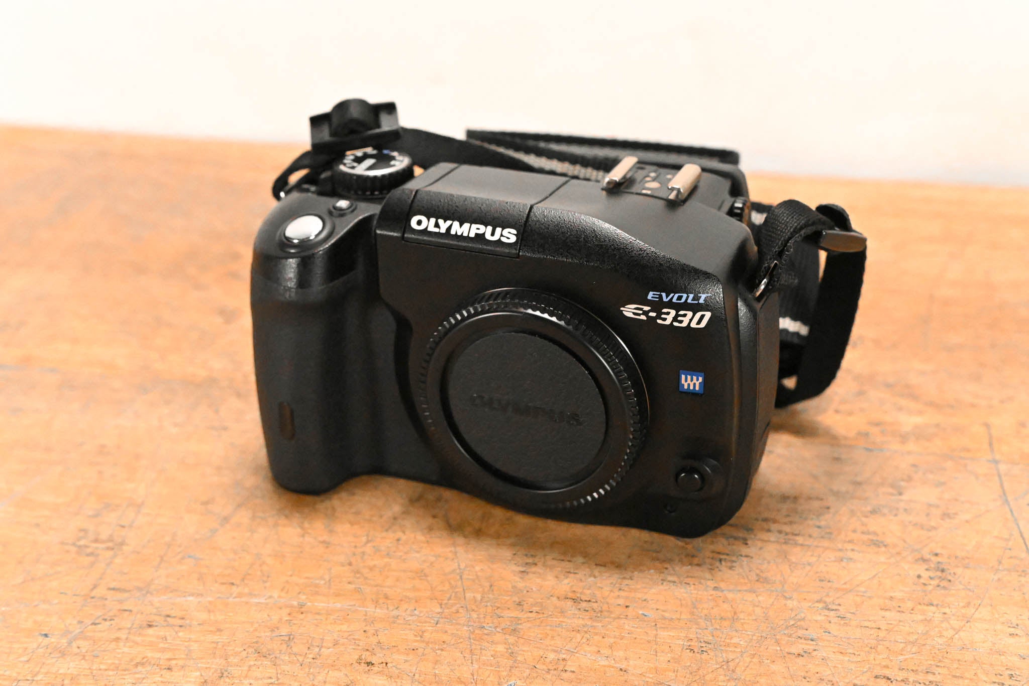 Olympus E-330 Digital SLR Camera
