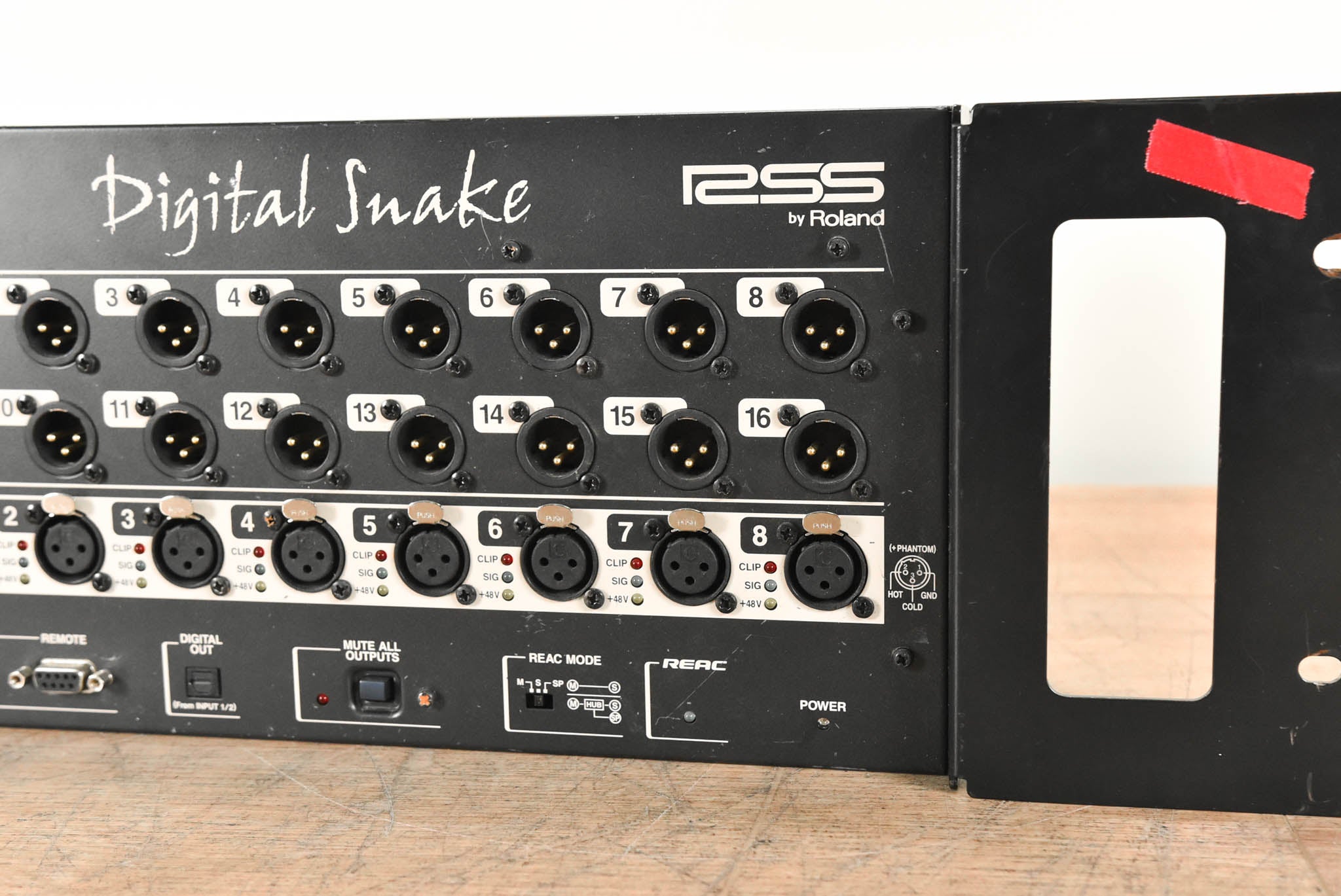 Roland S-0816 8 x 16 Digital Snake Front of House Unit