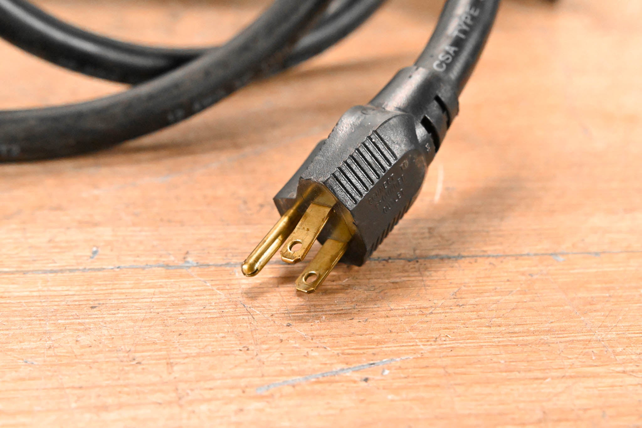 Crown Macro-Tech 36x12 2-Channel Power Amplifier