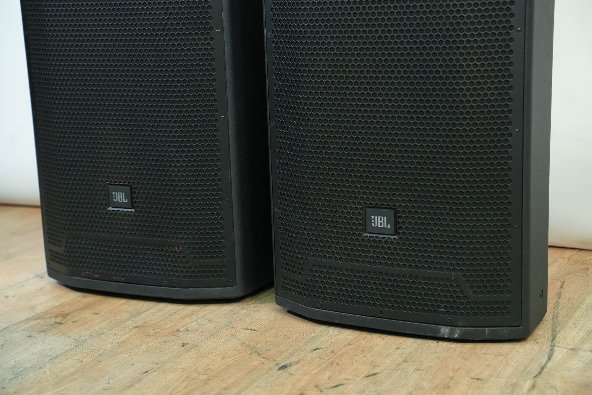 JBL PRX735 15" Three-Way Full-Range Main System (PAIR)