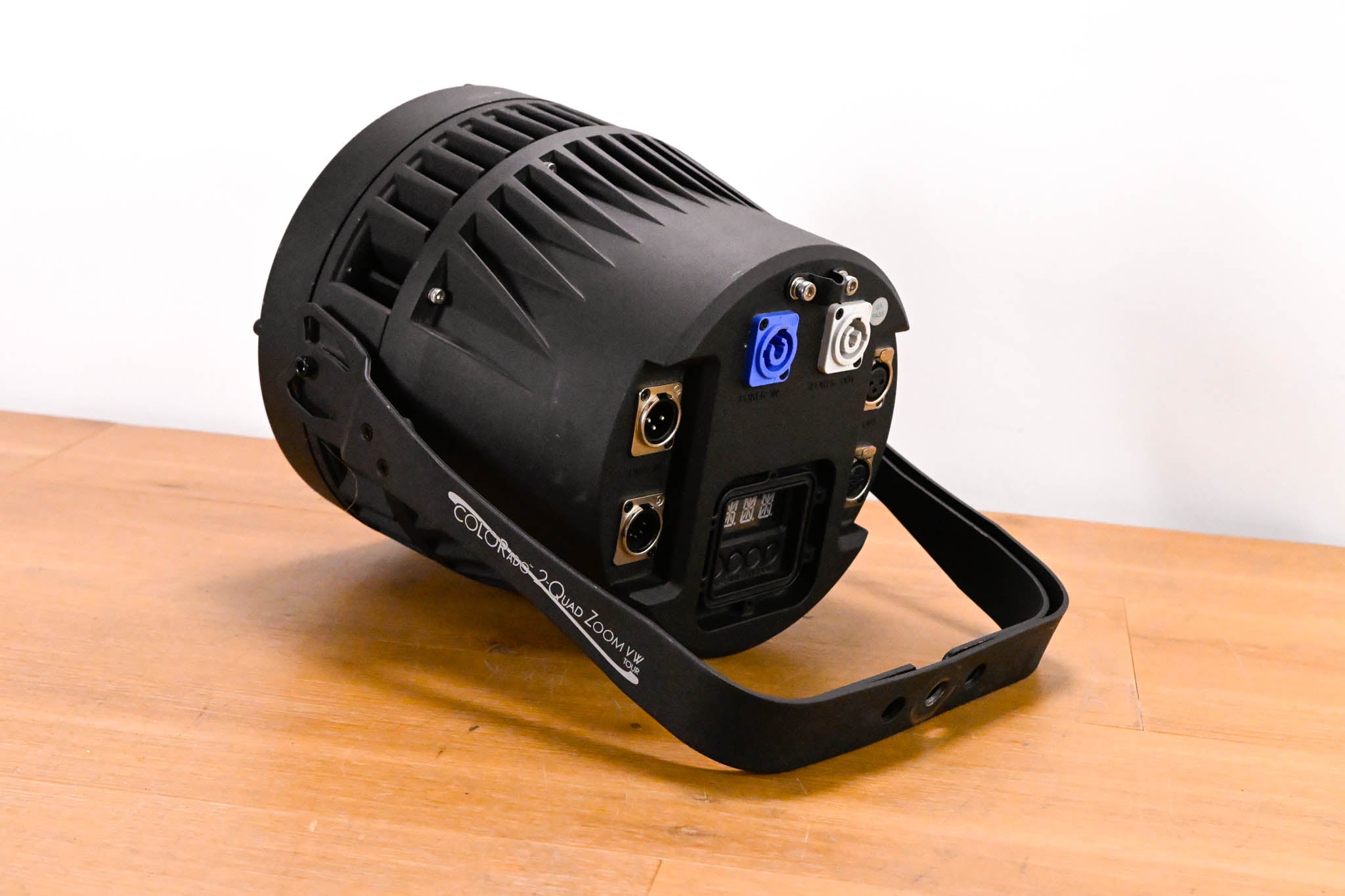 Chauvet COLORado 2-Quad Zoom VW Tour LED Wash Light