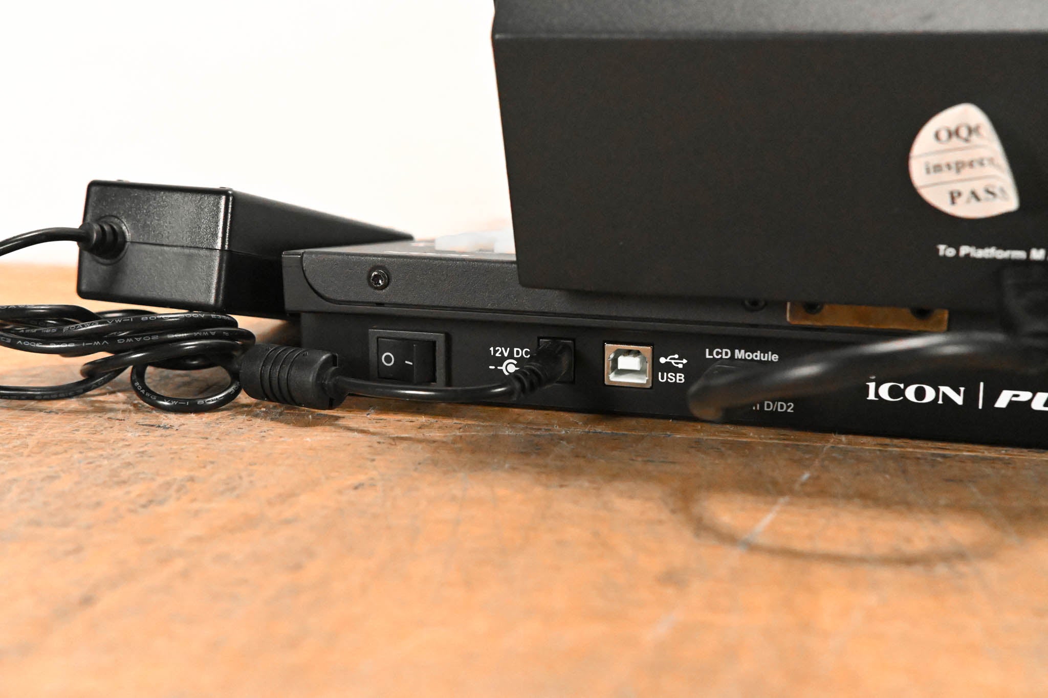 Icon Pro Audio Platform M Control Surface with Platform D2 Display Unit