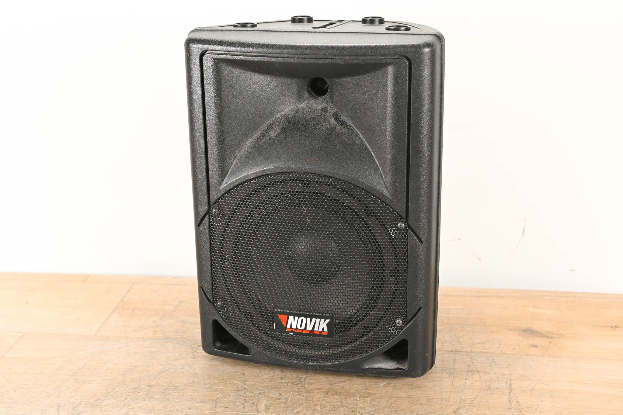 Novik Neo EVO-100A 2-Way Powered Loudspeaker