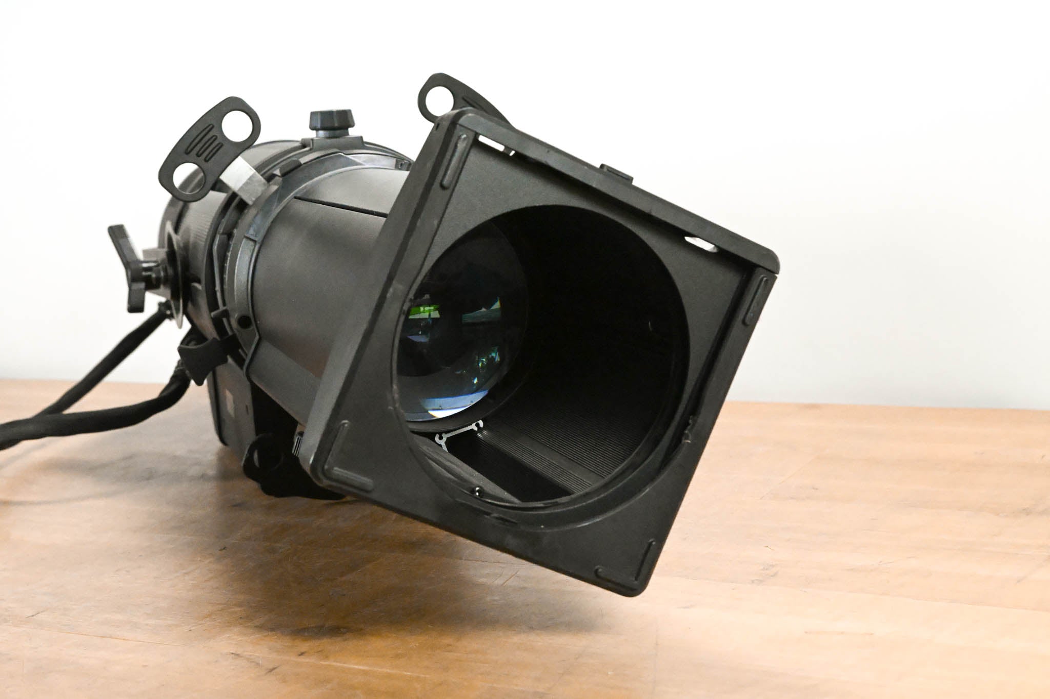Philips Selecon PLPROFILE4 LED Luminaire w/ SPX 15-35 Degree Zoom Tube