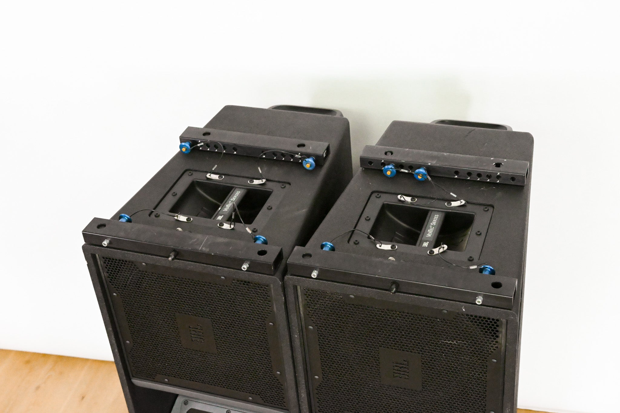 JBL VT4888DP Powered 3-Way Line Array Speaker (PAIR)