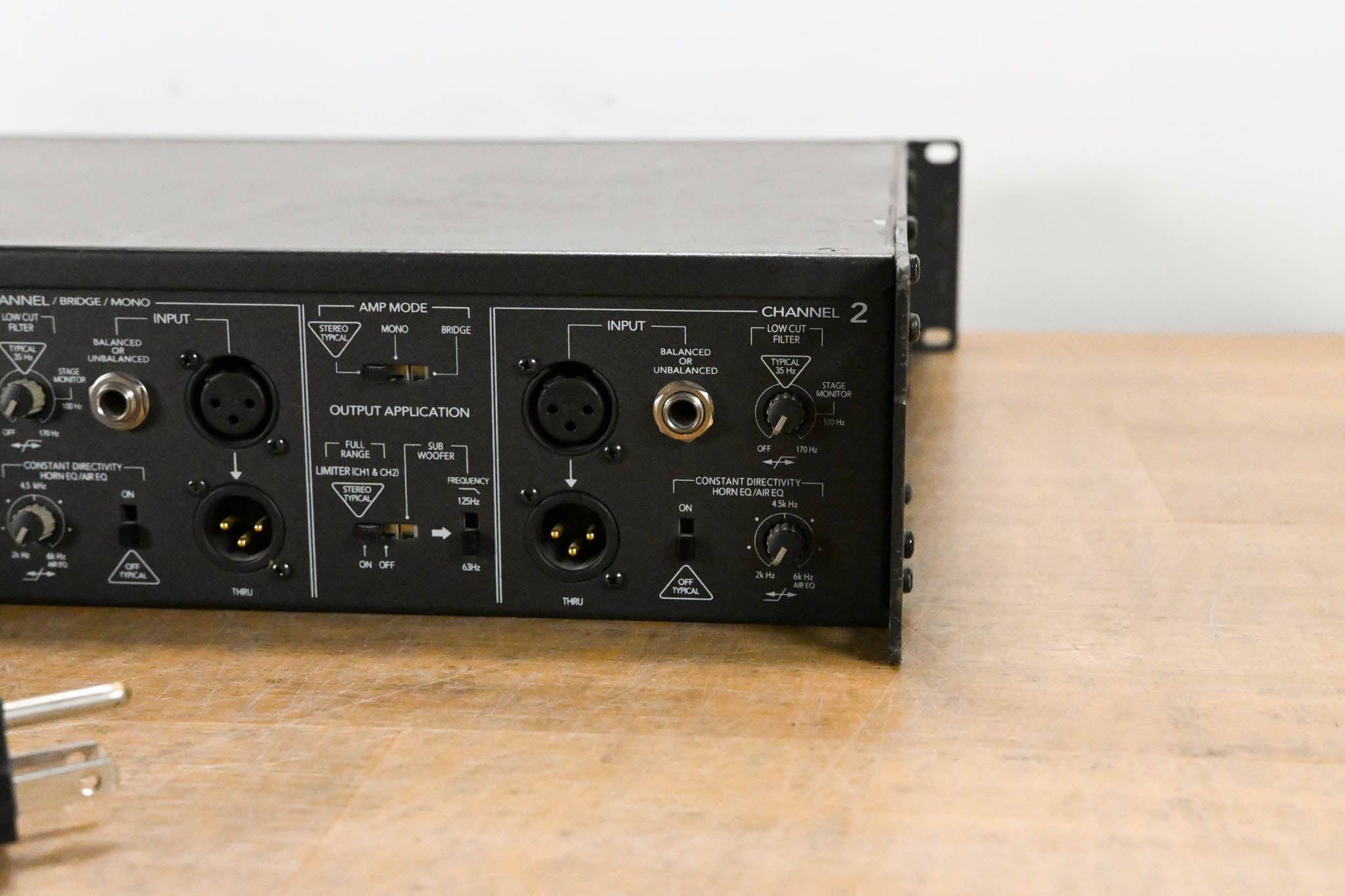 Mackie M-1200 FR Series 2-Channel Power Amplifier