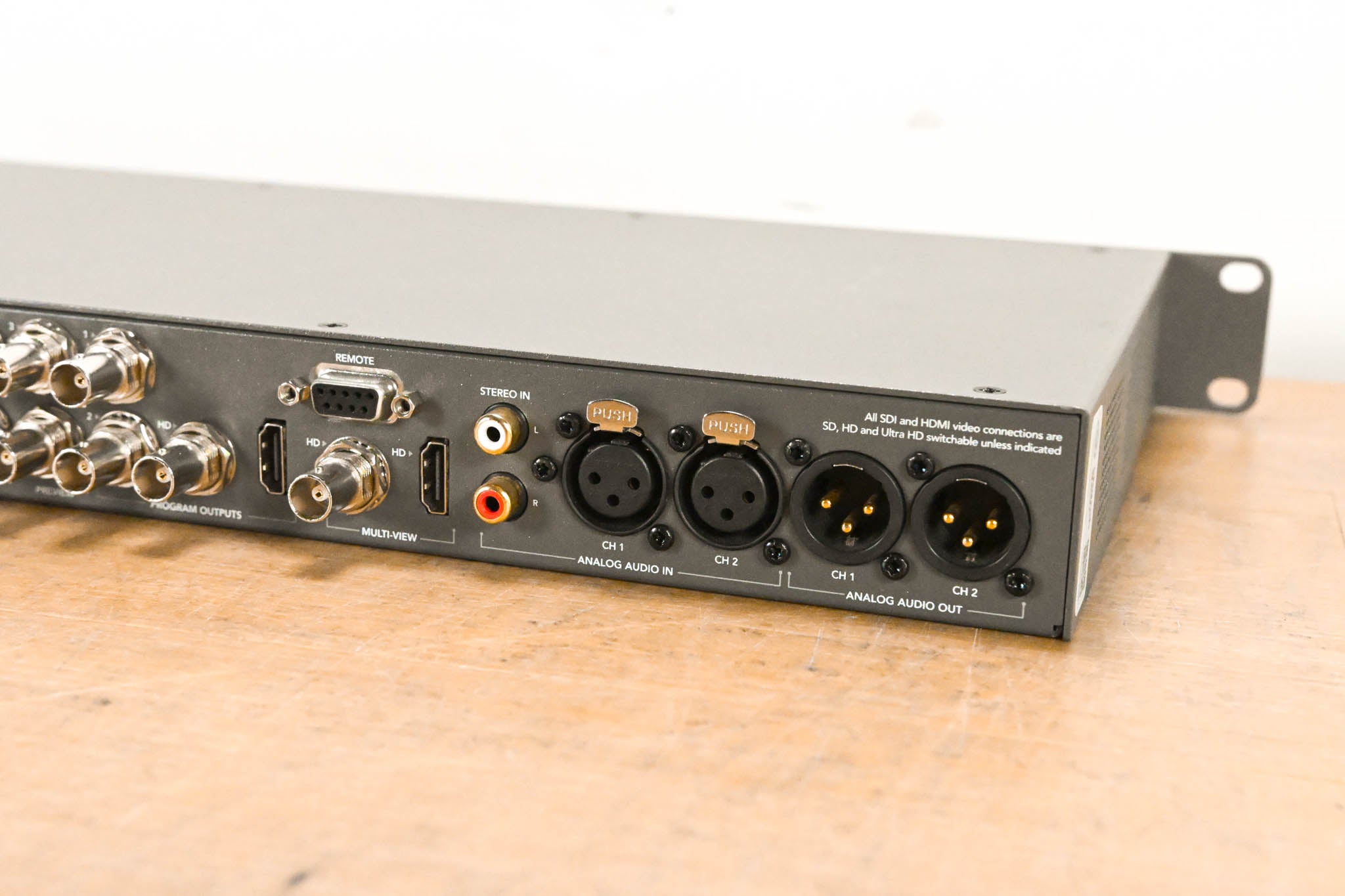 Blackmagic Design ATEM 1 M/E Production Studio 4K