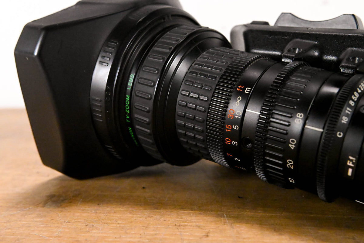 Fujinon Th16x5.5BRMU 1/3" Broadcast Zoom Lens - 1:1.4/5.5-88mm