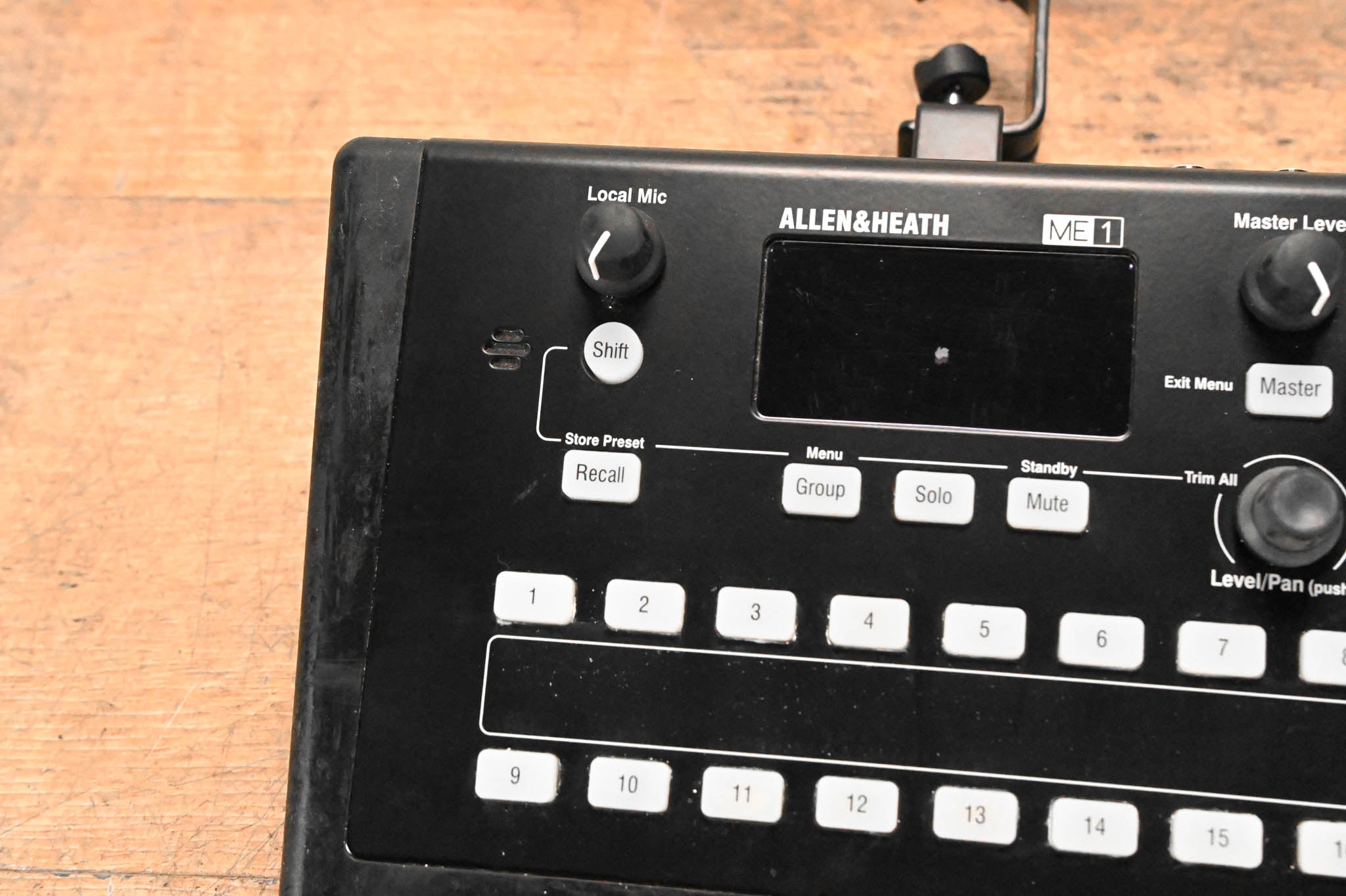 Allen & Heath ME-1 Personal Monitor Mixer