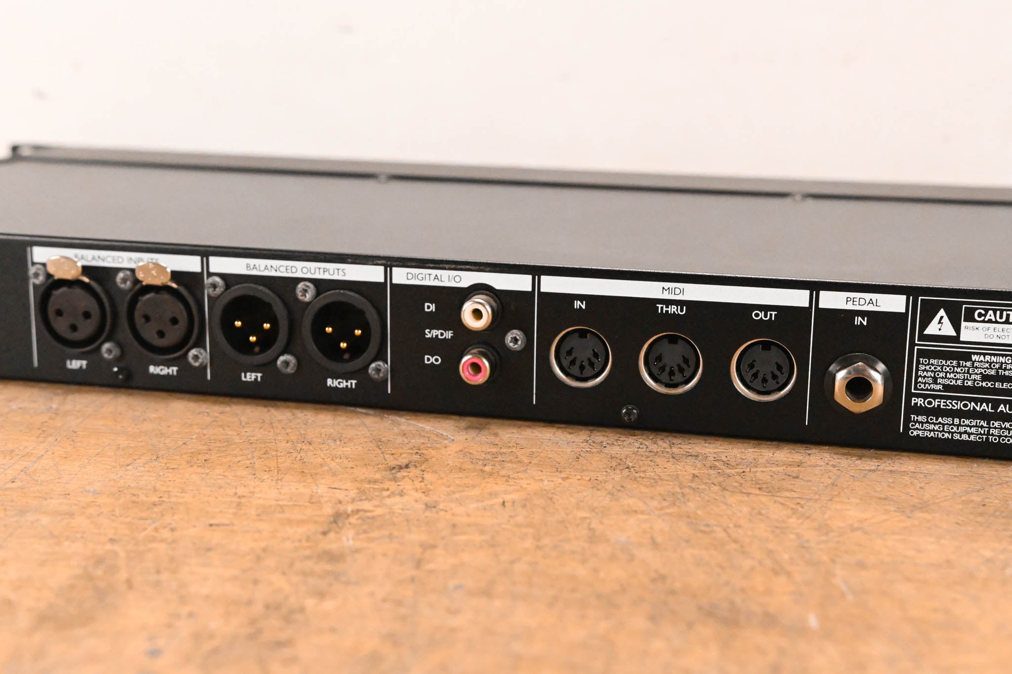 TC Electronic M-ONE XL Dual-Engine Effects Processor