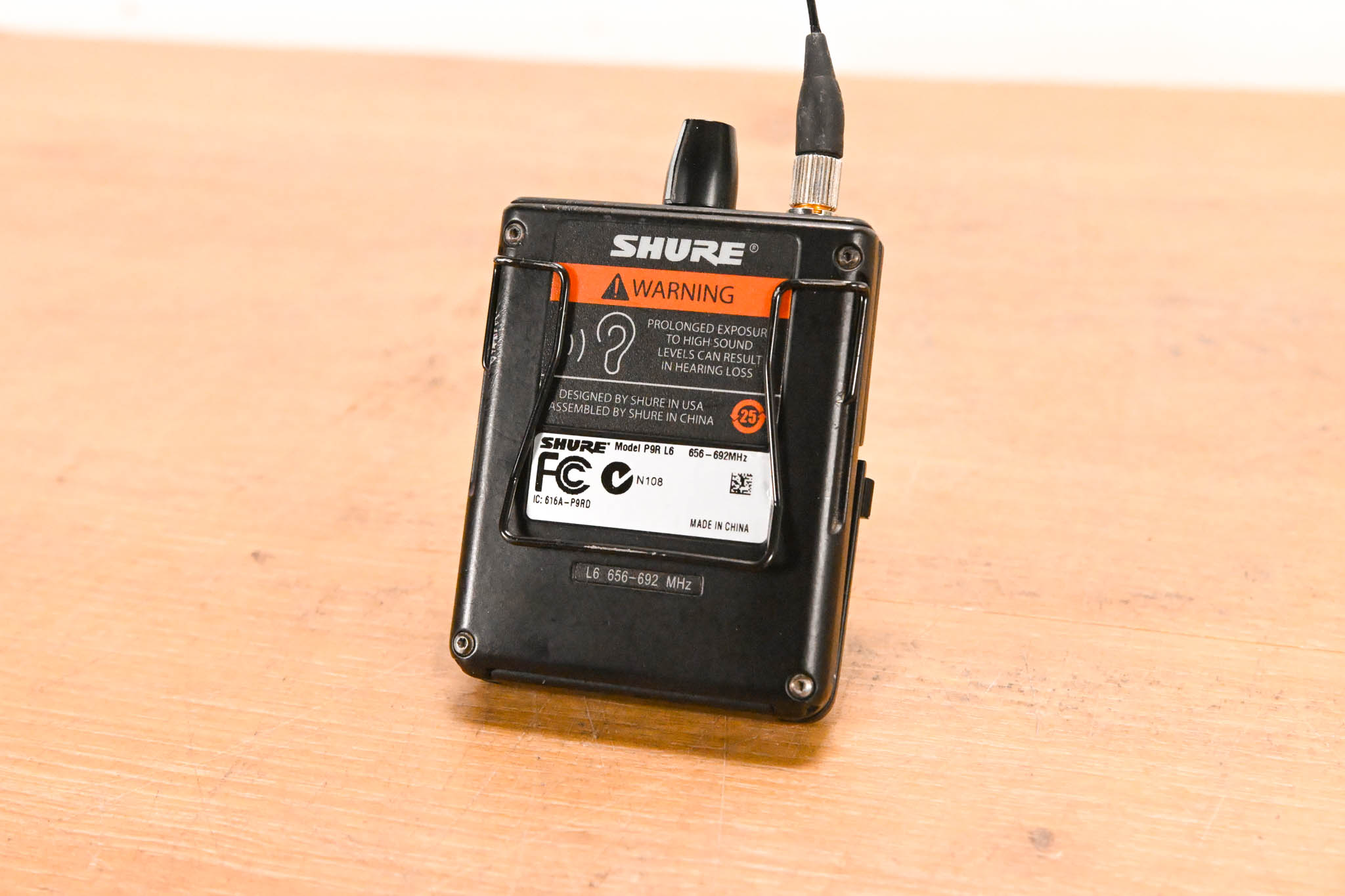 Shure PSM 900 Wireless IEM System L6 Band: 656-692 MHz (NO POWER SUPPLY)