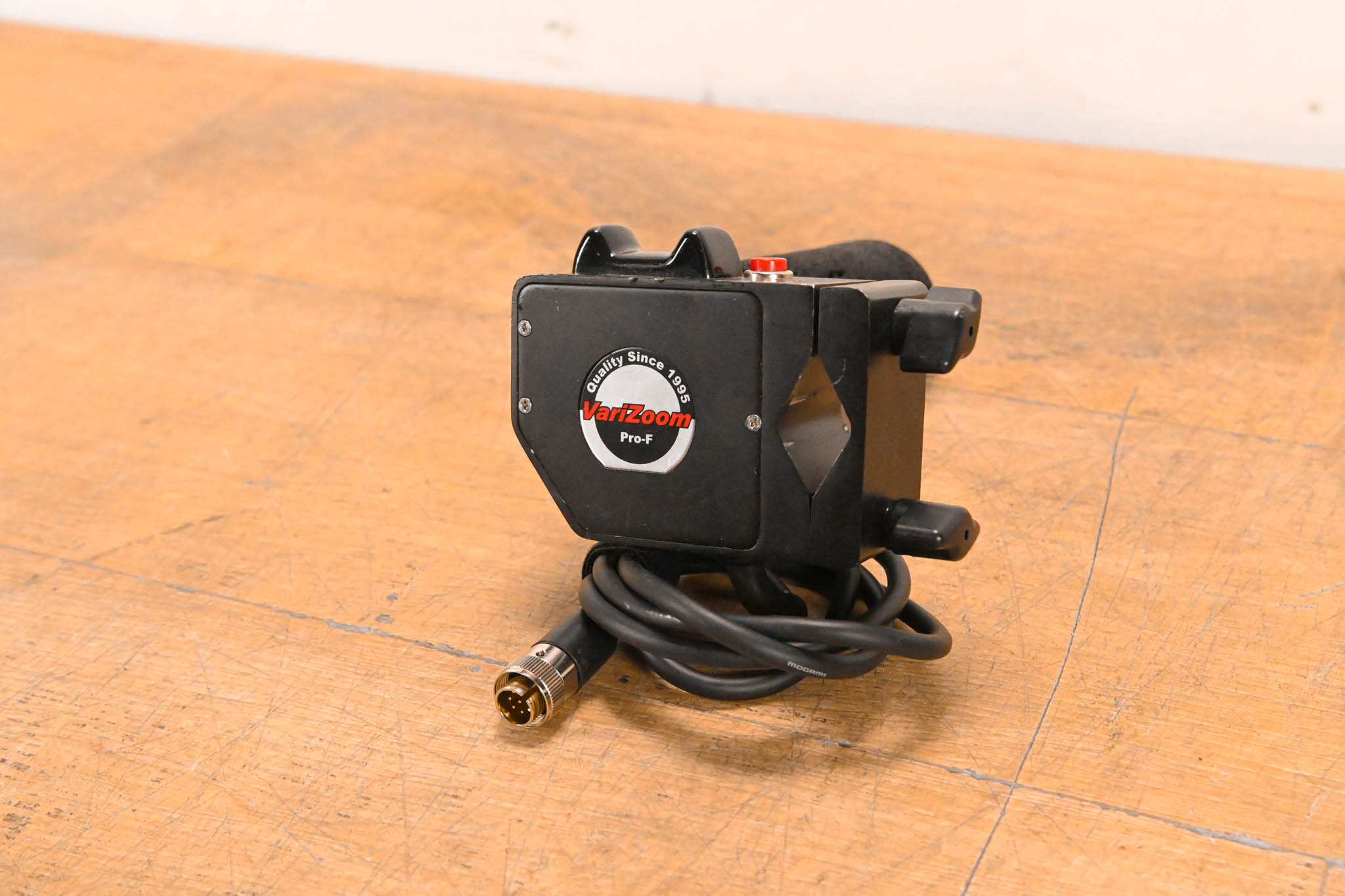 VariZoom VZ-PRO-F 8-pin Fujinon Zoom Control