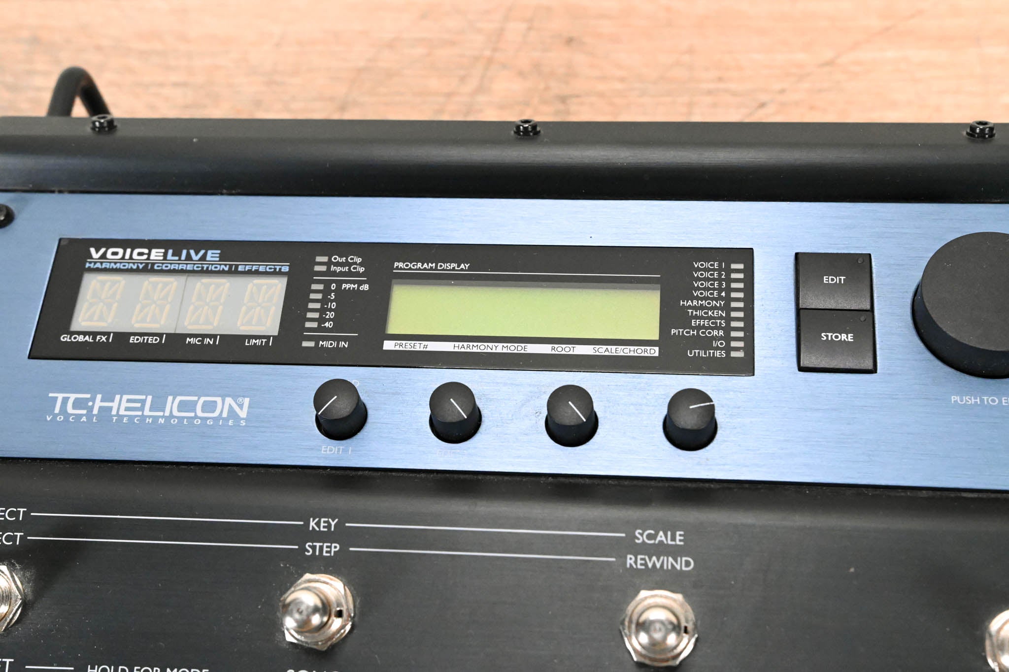 TC Helicon VoiceLive Harmony, Correction, and Effects Processor