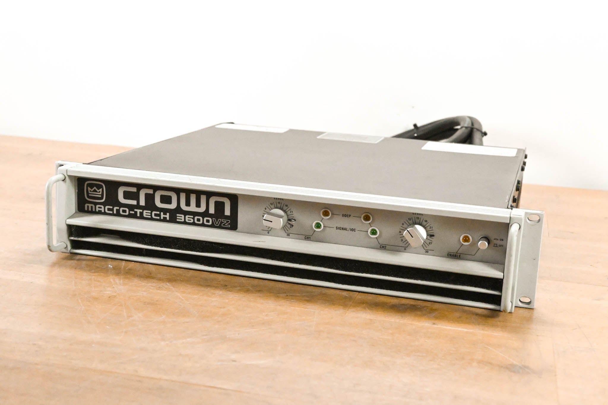 Crown Macro-Tech 3600VZ 2-Channel Power Amplifier