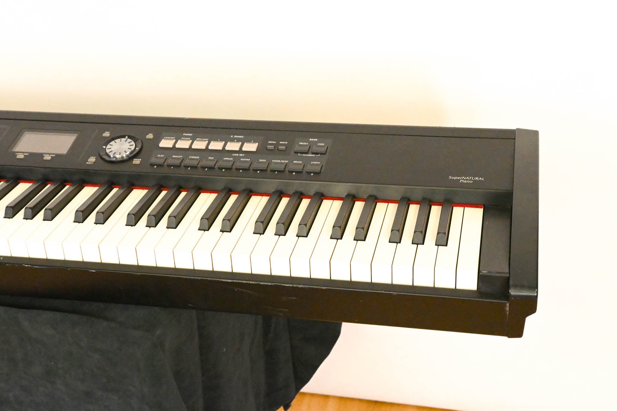 Roland RD-700NX 88-Key SuperNATURAL Digital Stage Piano