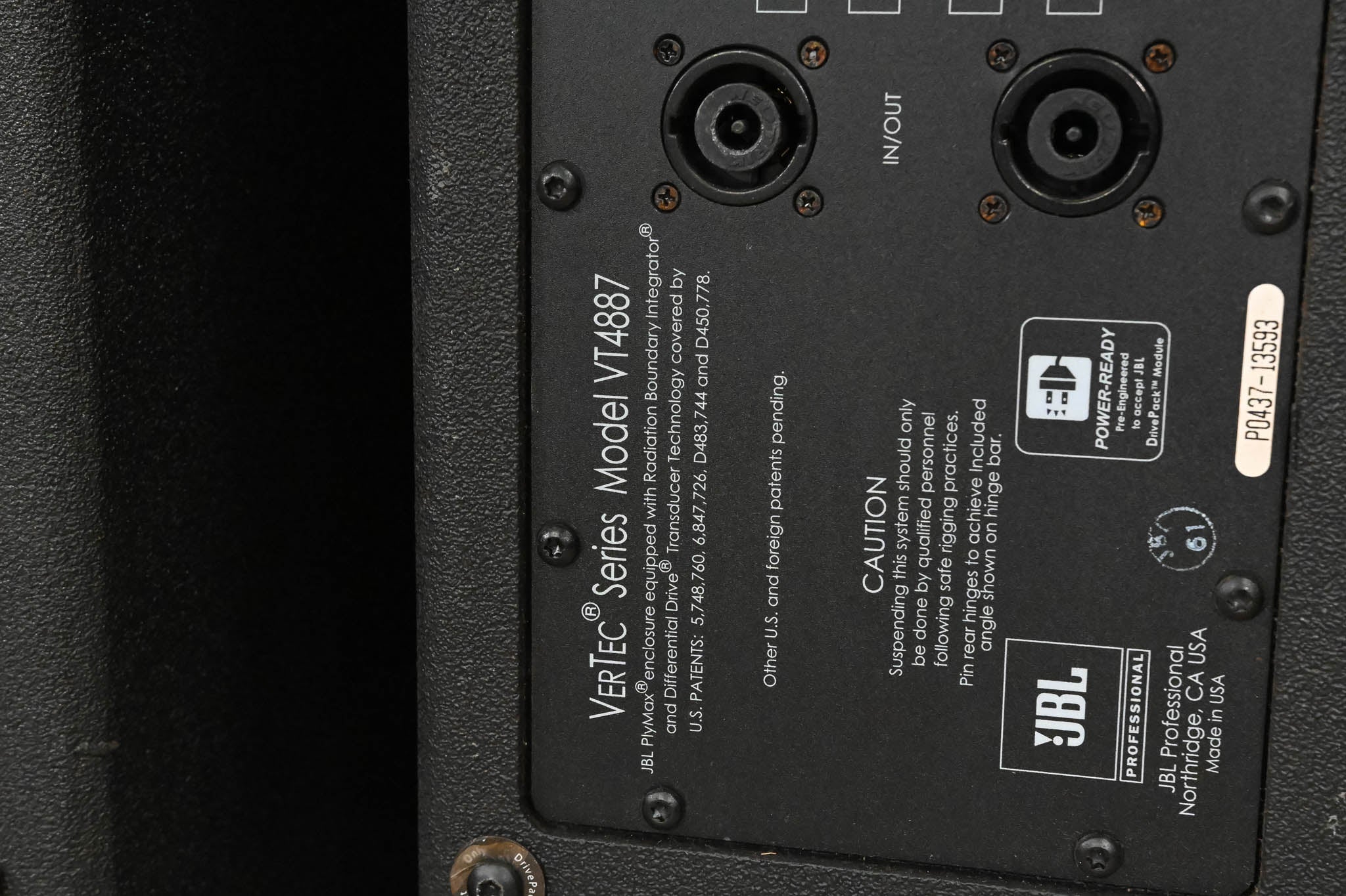 JBL VT4887 Compact Bi-Amplified 3-Way Line Array Element (PAIR)