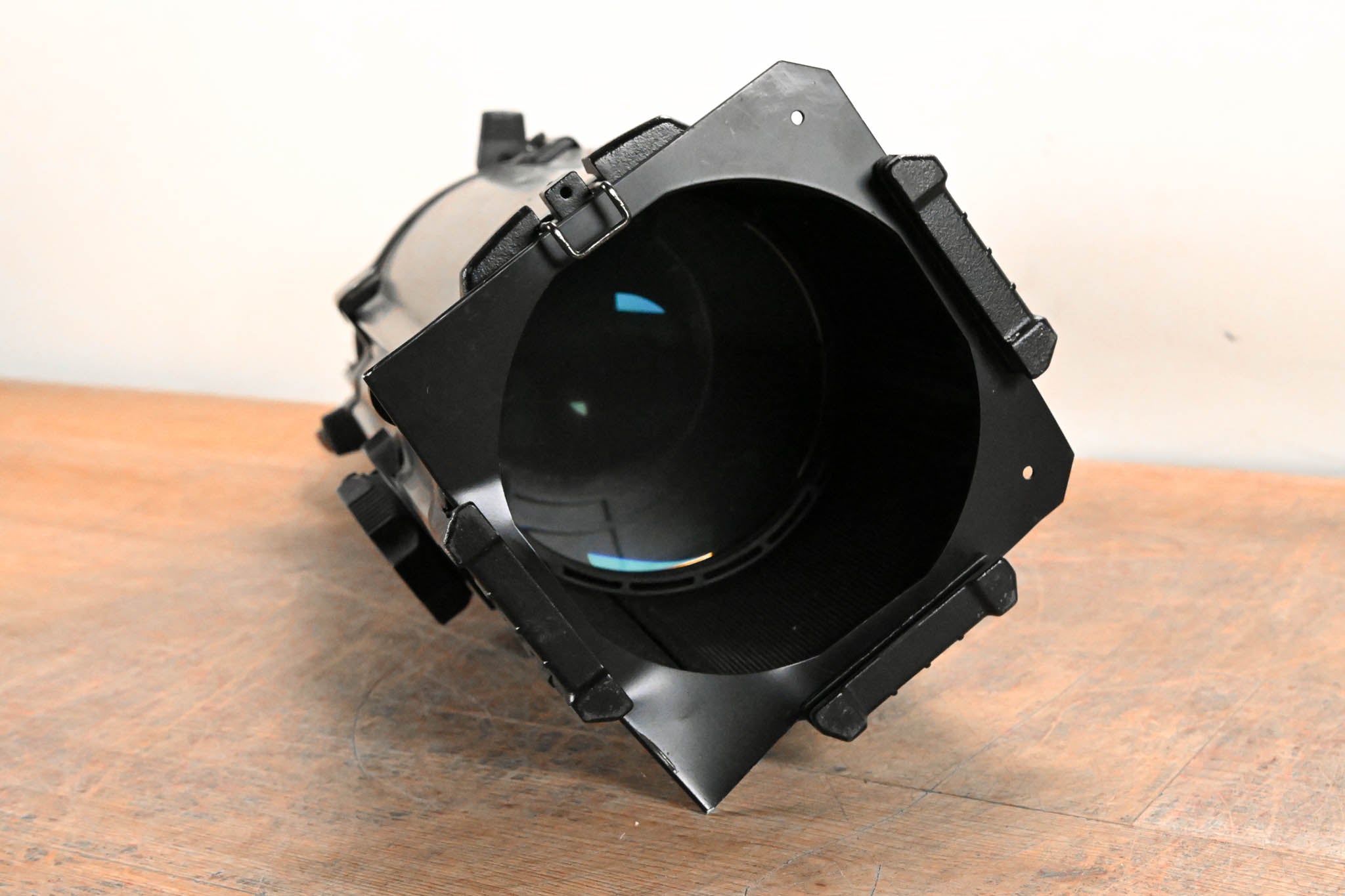 ETC Source Four Zoom 15-30 Degree 750 Ellipsoidal Light