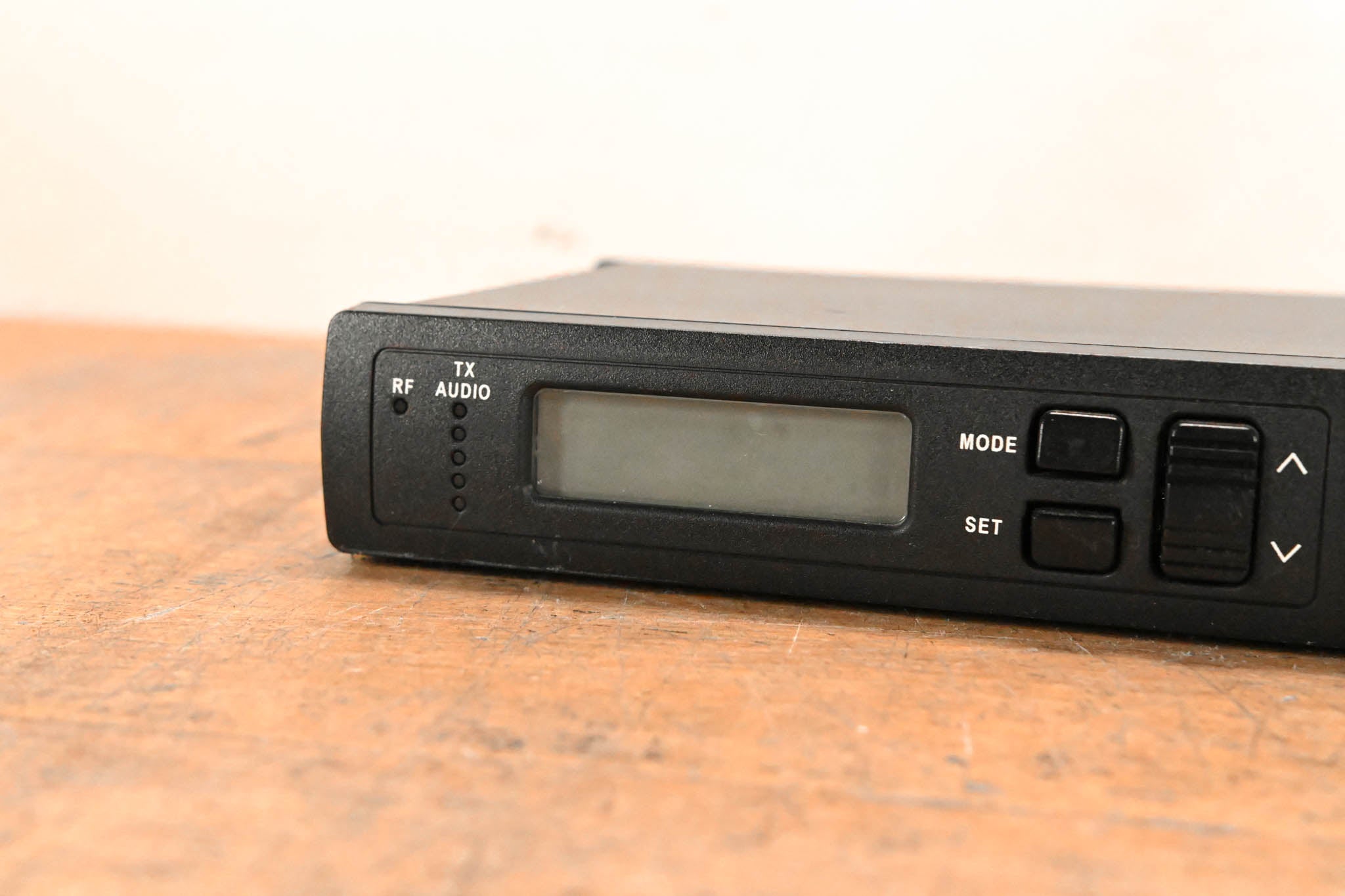 Shure ULXS14 Bodypack Wireless System - J1 Band: 554-590 MHz