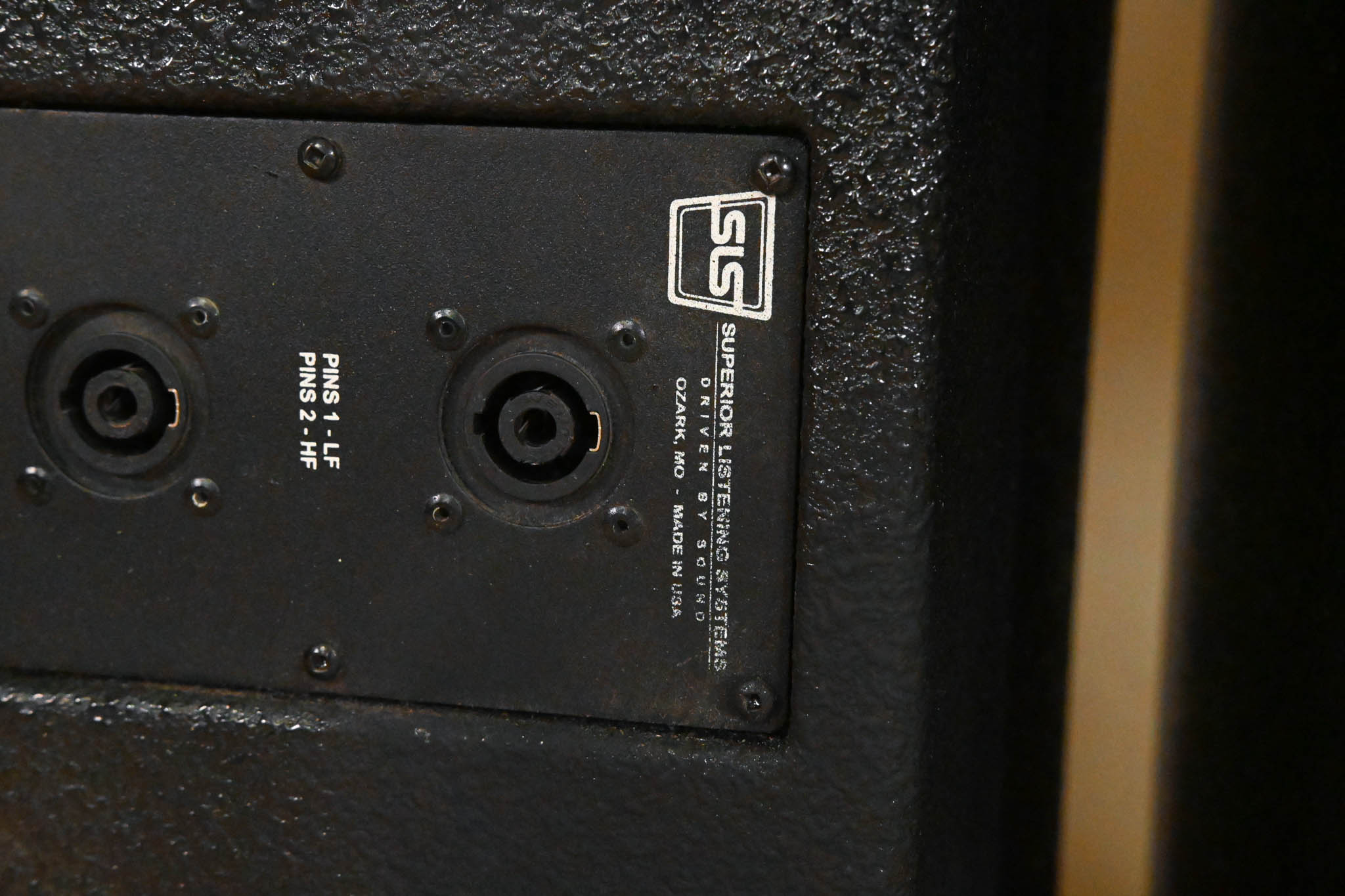 SLS LS8800 Full-Range Line Array Module (PAIR)