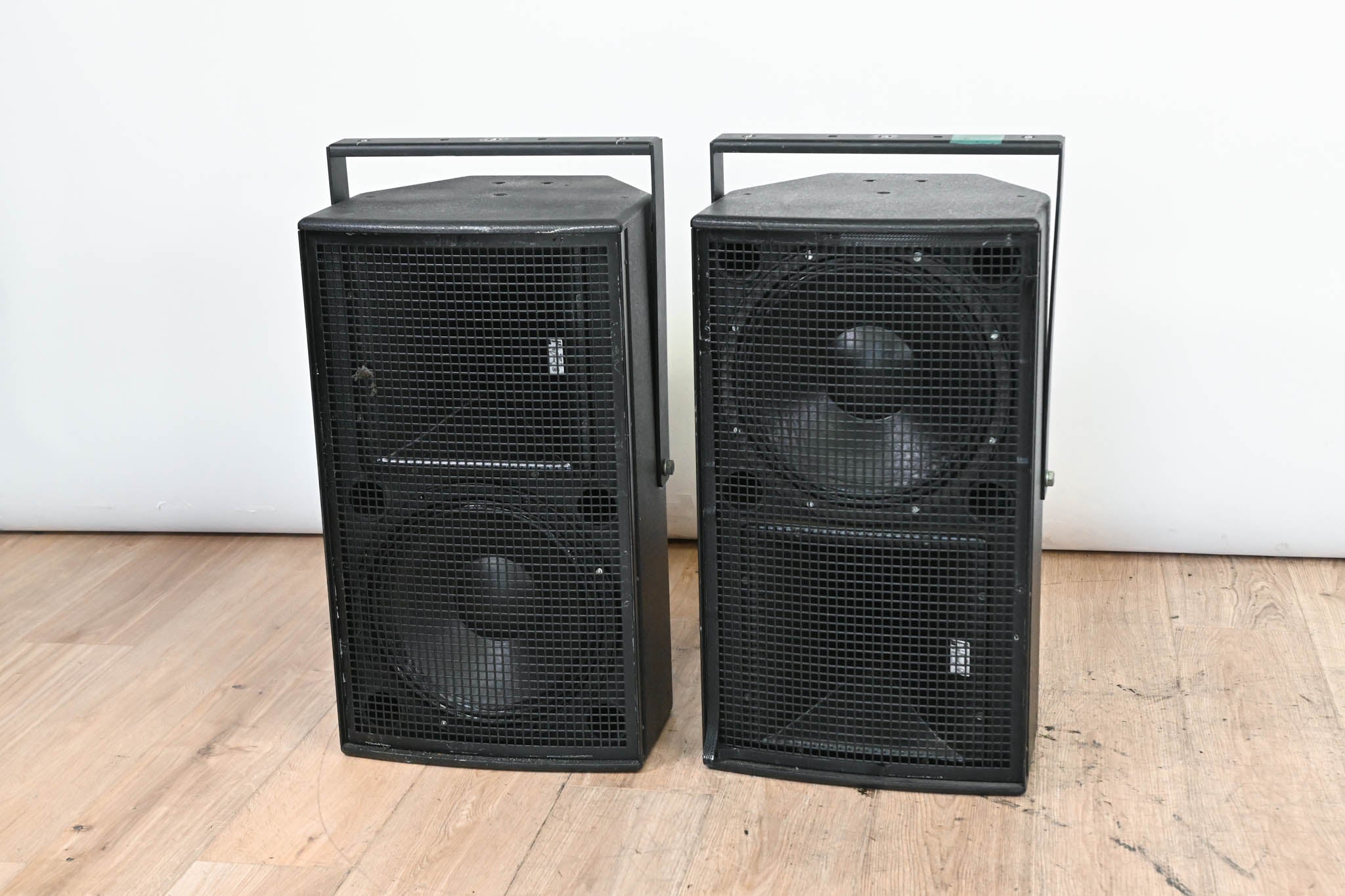 d&b audiotechnik Ci90 Full Range 2-Way Passive Loudspeaker (PAIR)