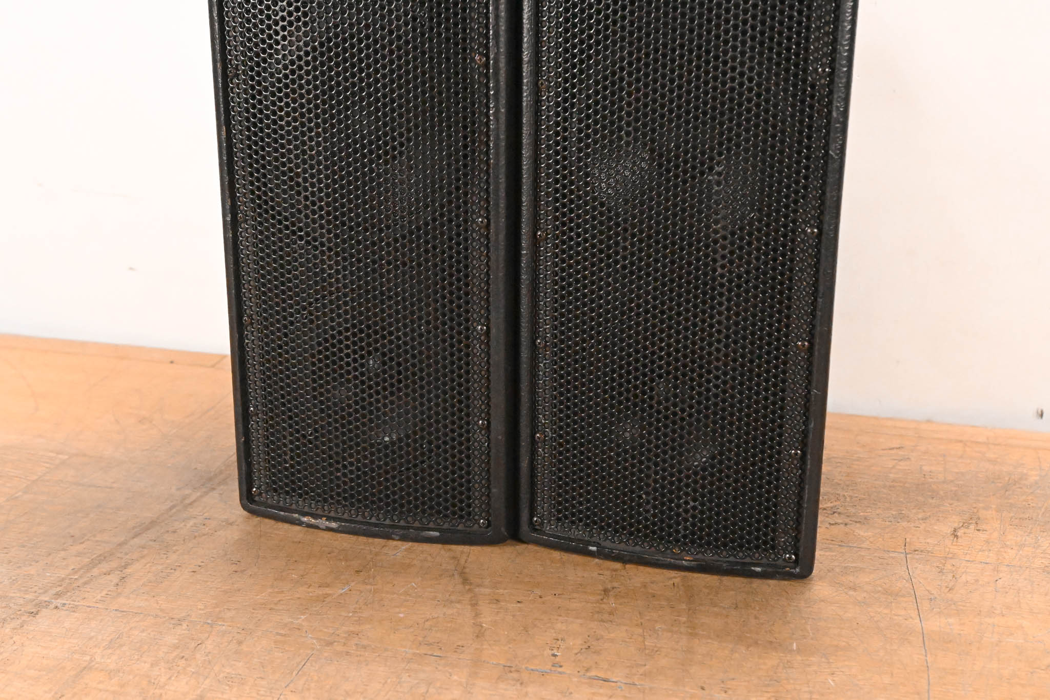 EAW JF50s Compact 2-Way Full Range Passive Loudspeaker (PAIR)