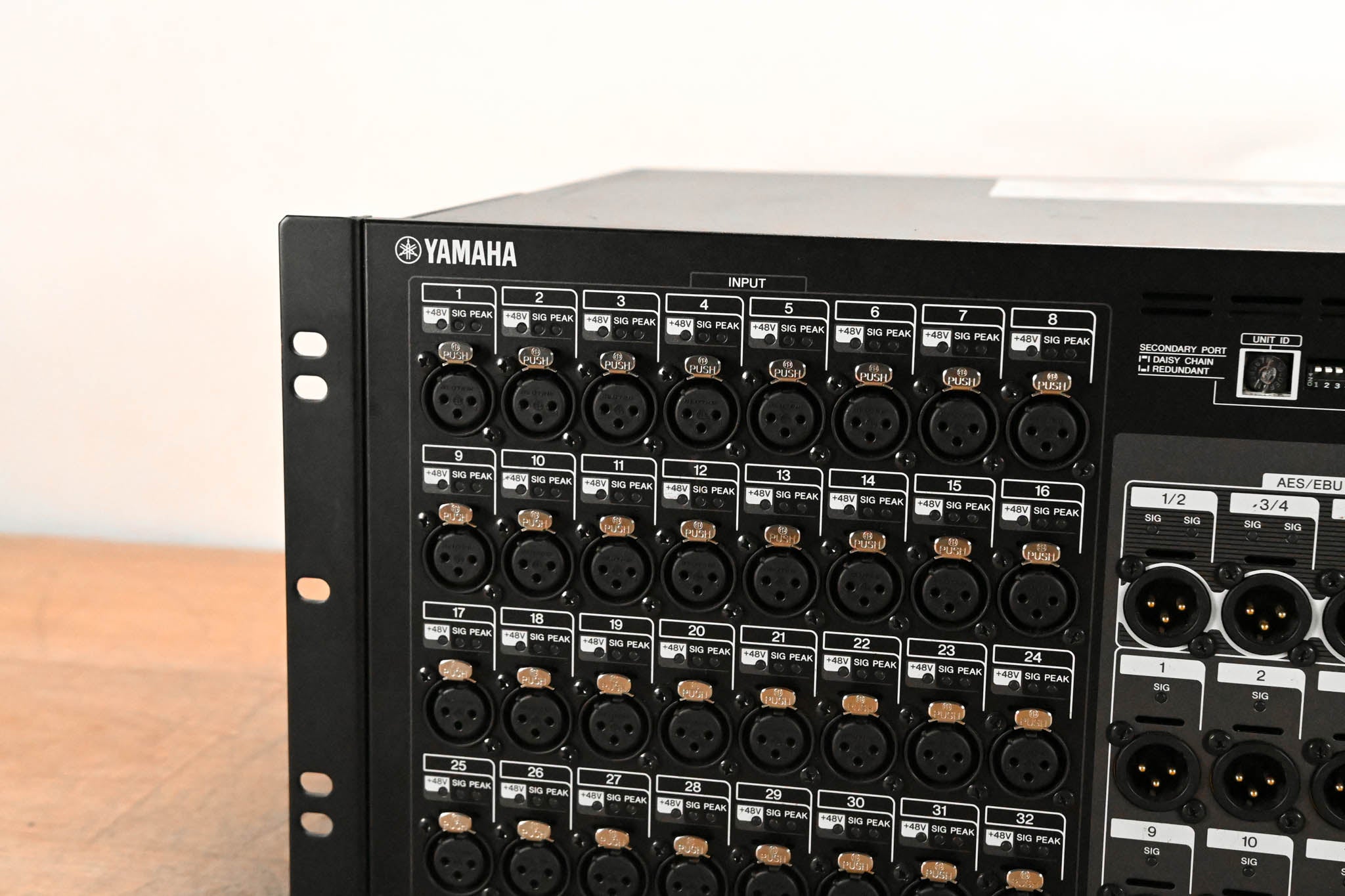 Yamaha Rio3224-D Rio Series 32x16 Remote Stage Box