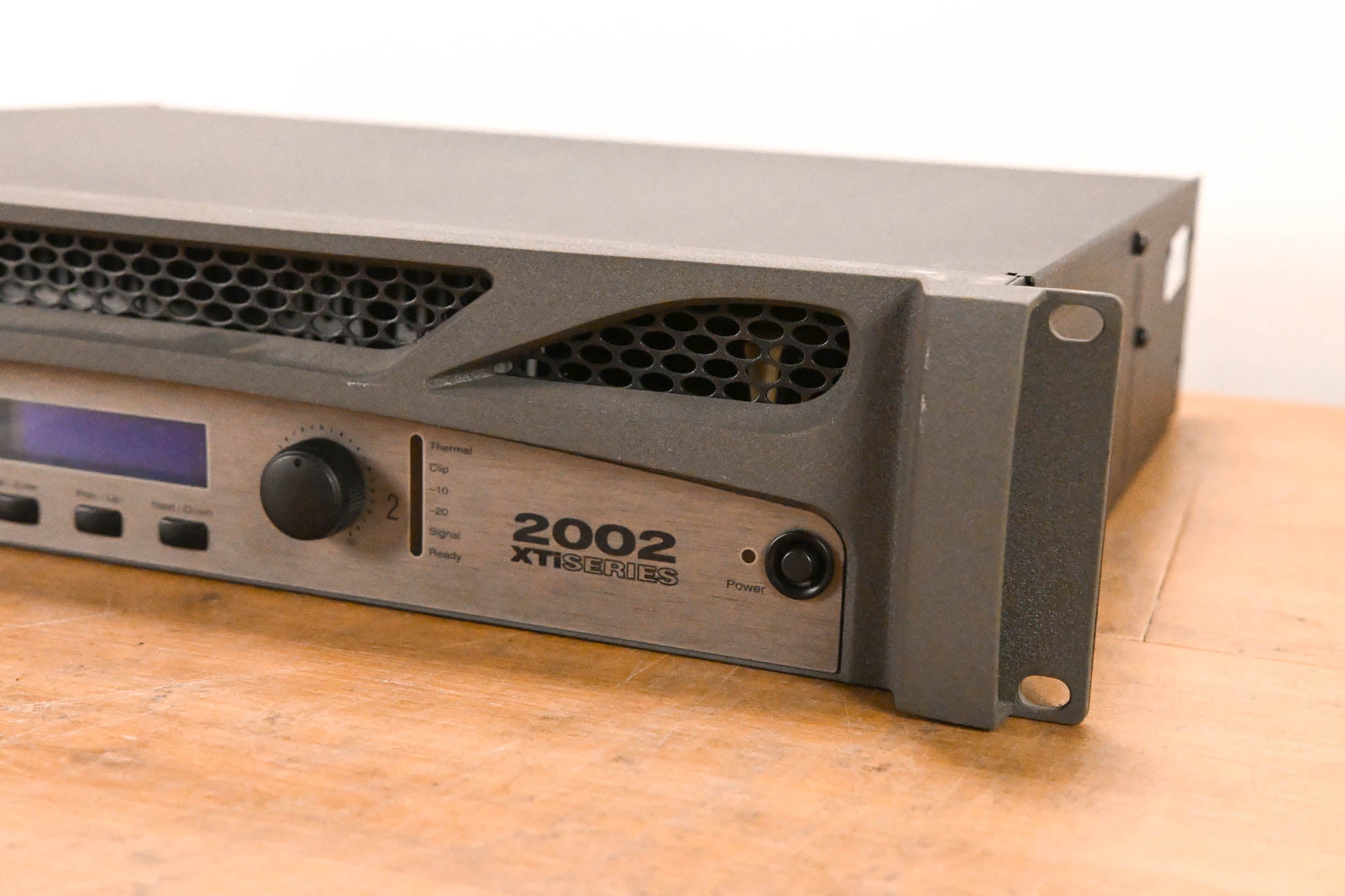 Crown XTi 2002 2-Channel Power Amplifier