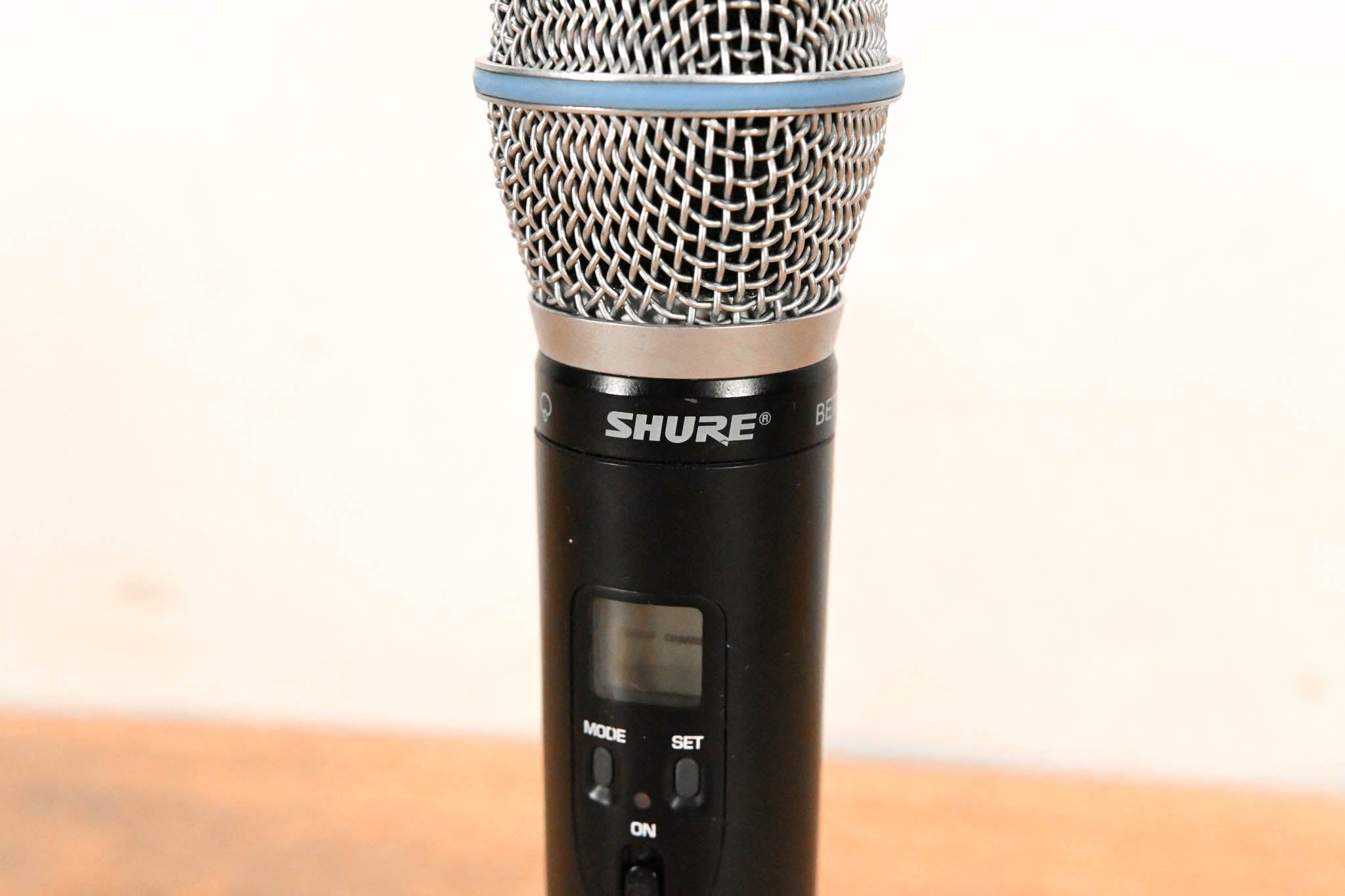 Shure ULX2/BETA87A Wireless Handheld Transmitter - J1 Band: 554-590 MHz