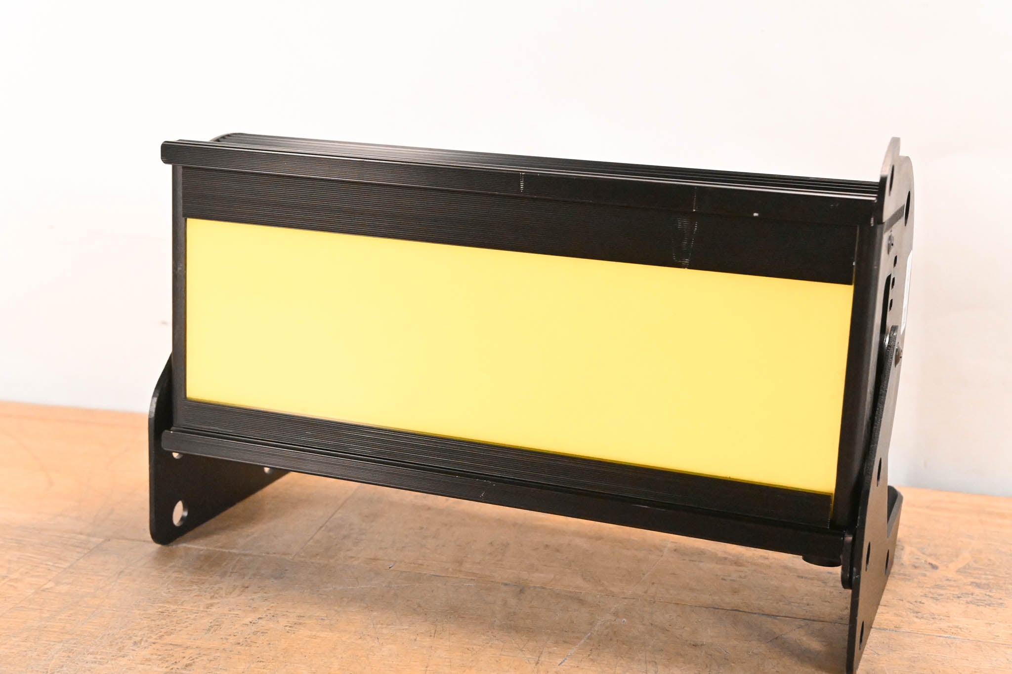 Chroma-Q Studio Force V 12 Phosphor Variable White LED Fixture