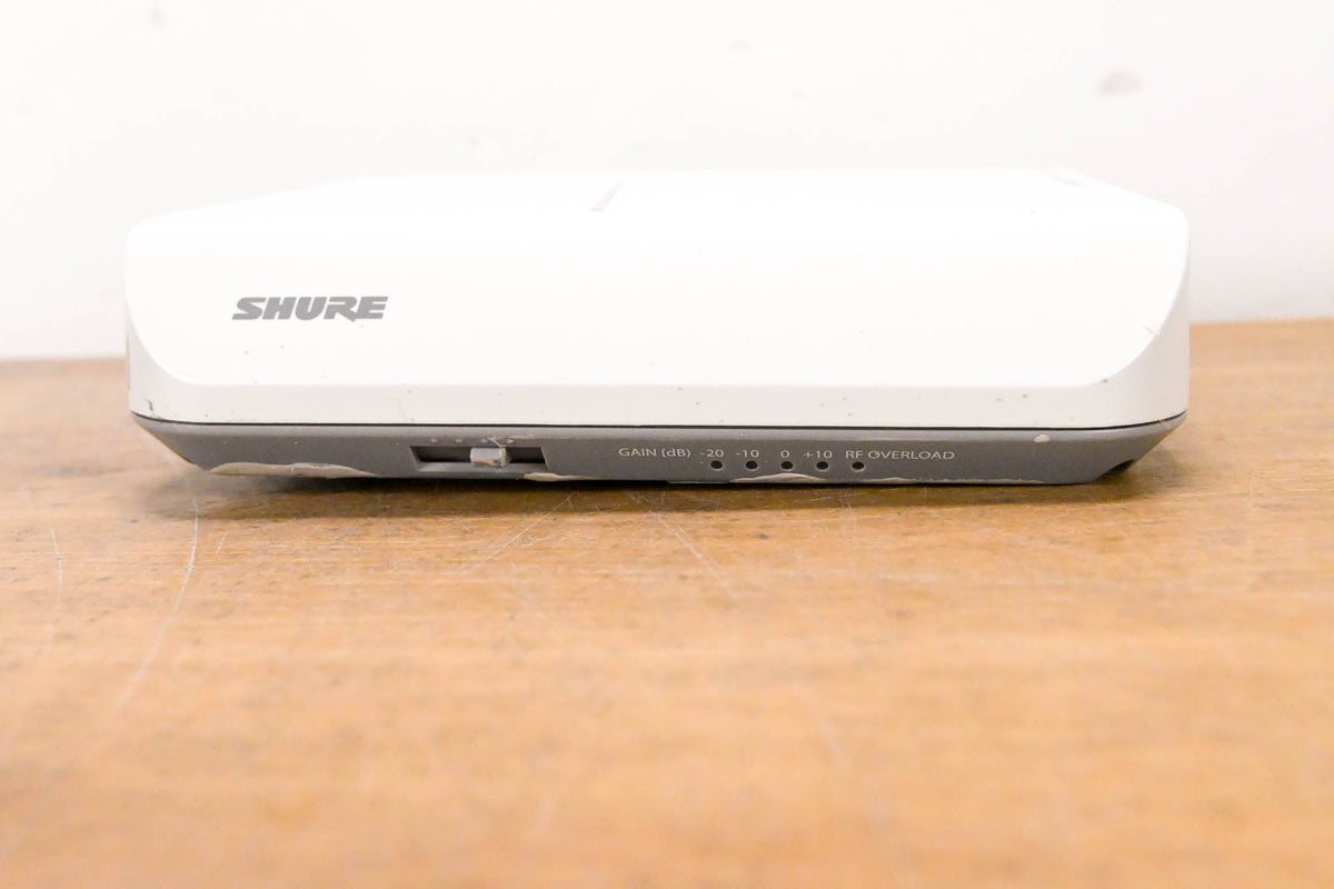 Shure UA864US Wall-Mounted Wideband Antenna - 470-698 MHz