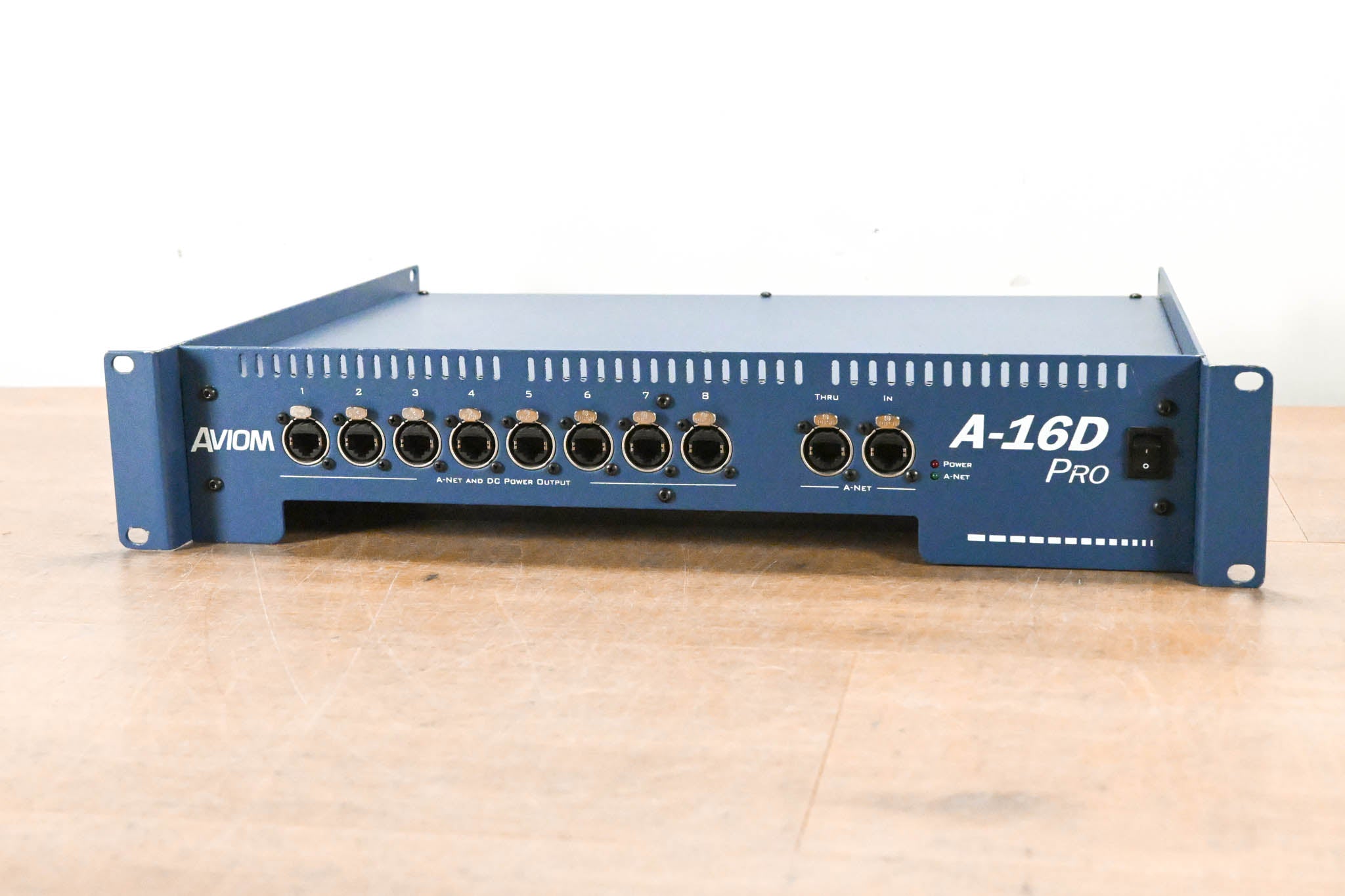 Aviom A-16D Pro A-Net Distributor
