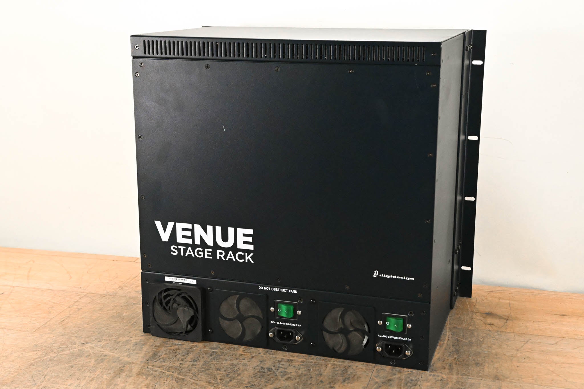 Digidesign VENUE Stage Rack - 48 inputs, 32 outputs
