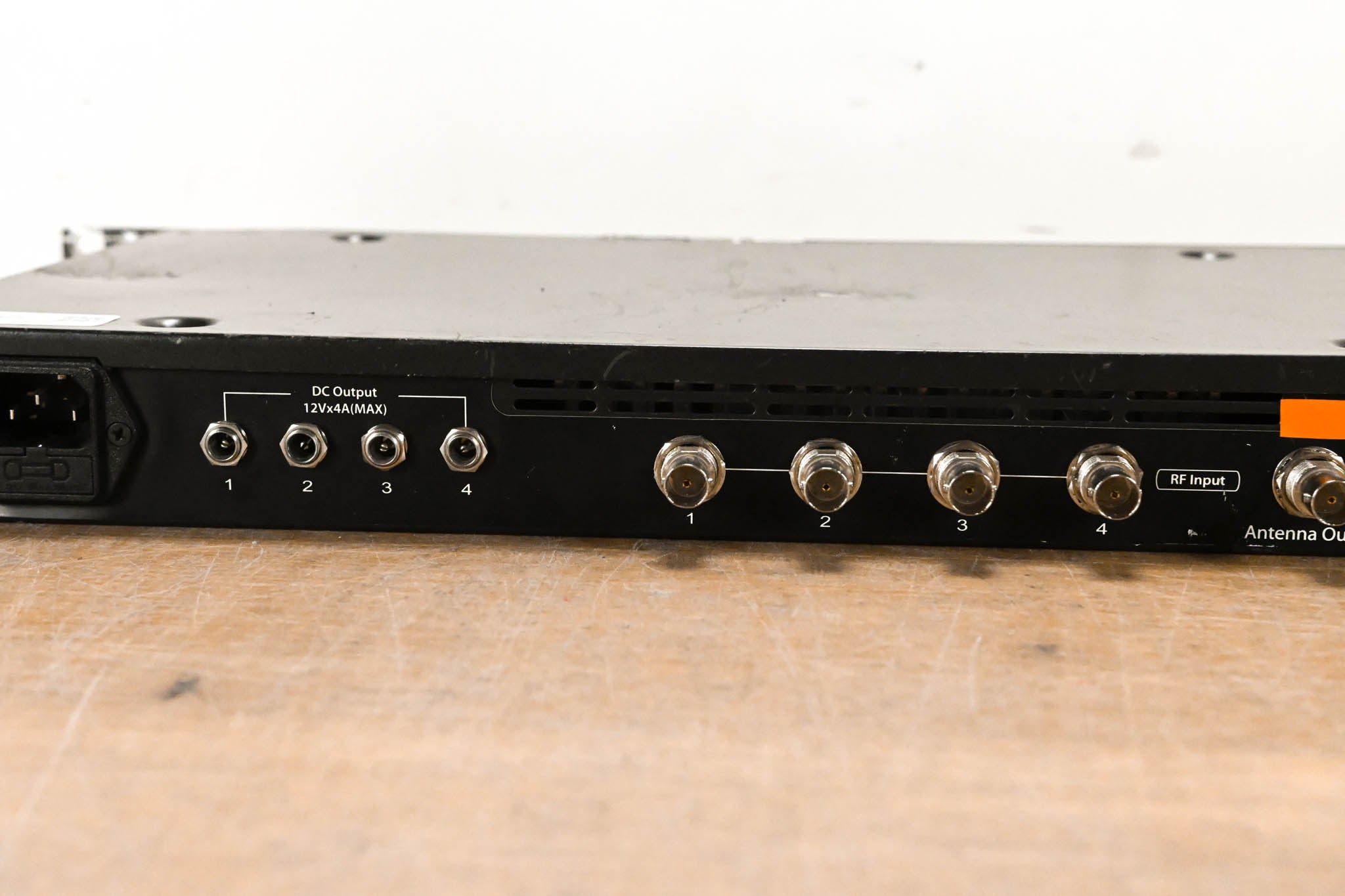 RF Venue COMBINE4 4-Channel UHF IEM Transmitter Antenna Combiner