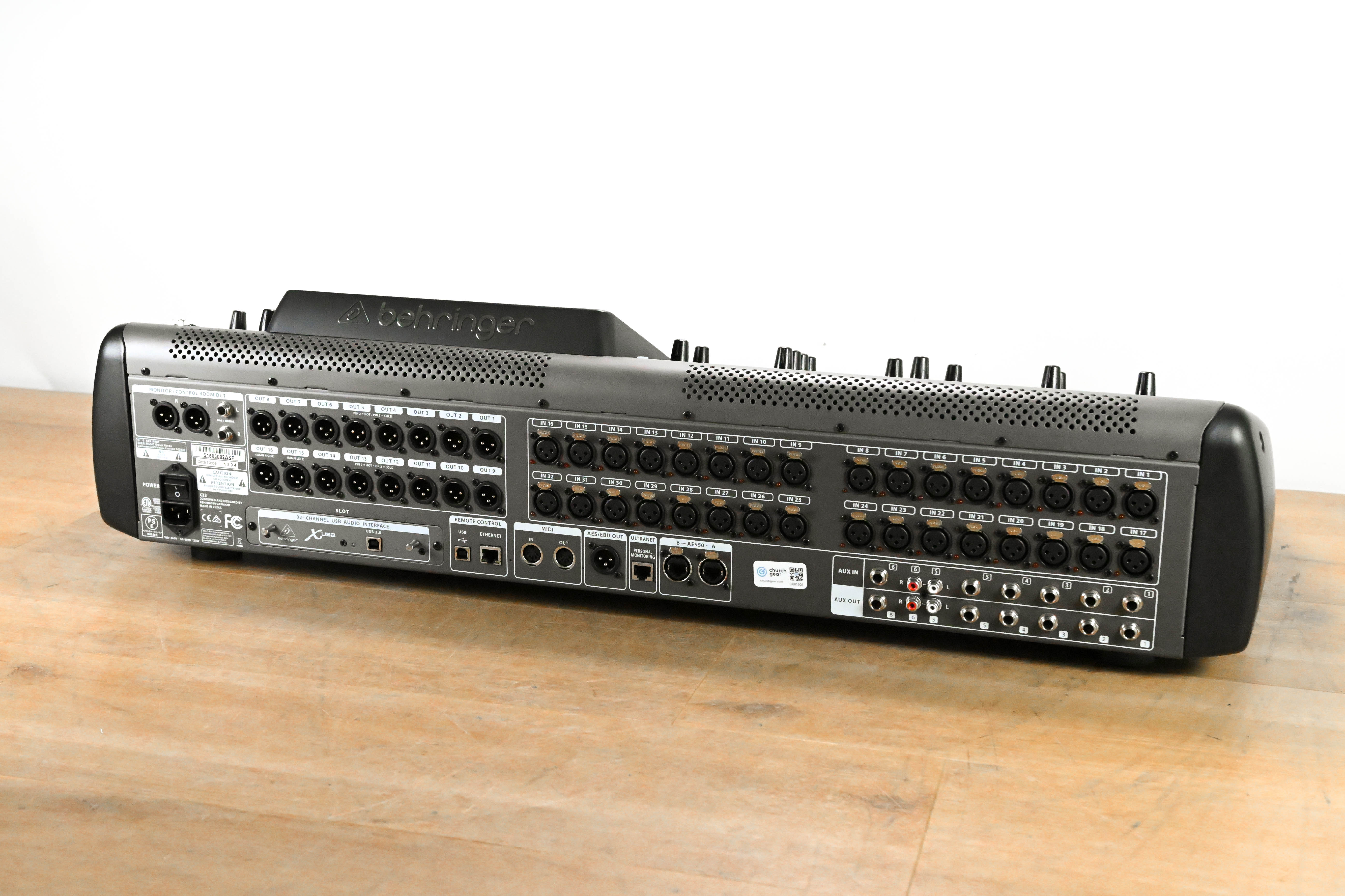 Behringer X32 40-Channel Digital Mixing Console