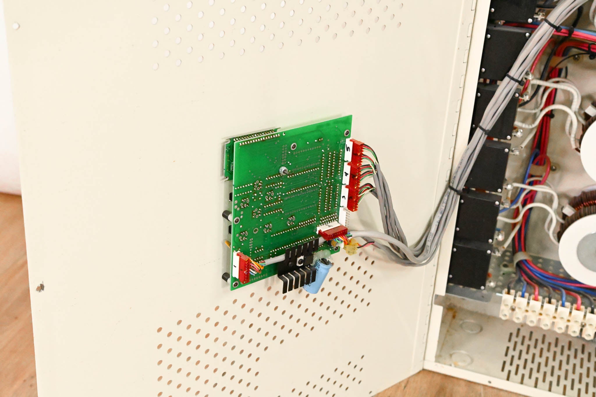 Lightronics AR-1202 12-Channel DMX Wall Mount Dimming System