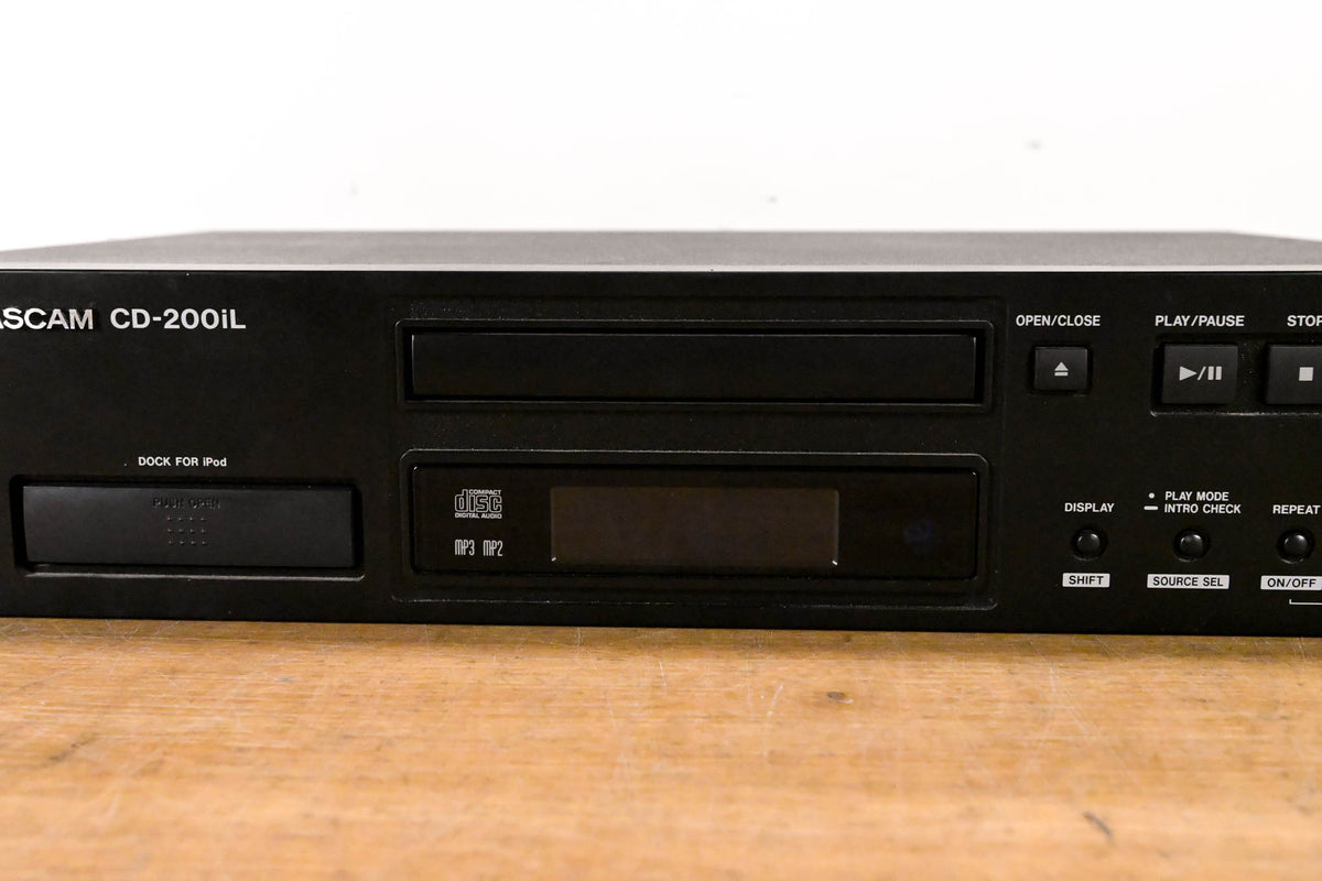 TASCAM CD-200iL Professional CD Player & iPod Dock