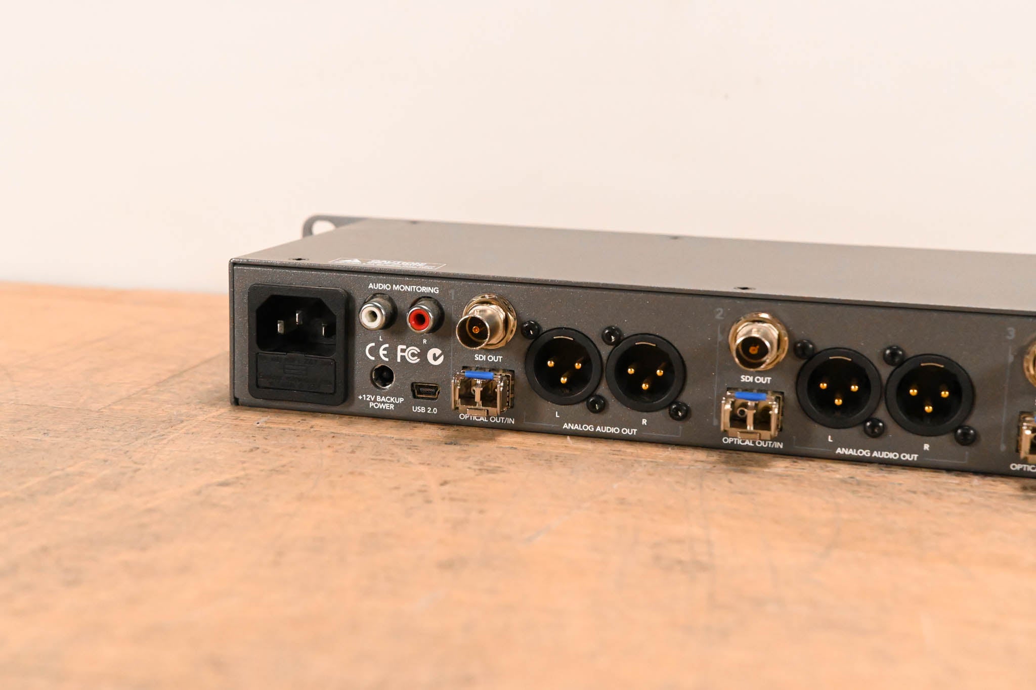 Blackmagic Design ATEM Studio Converter 2