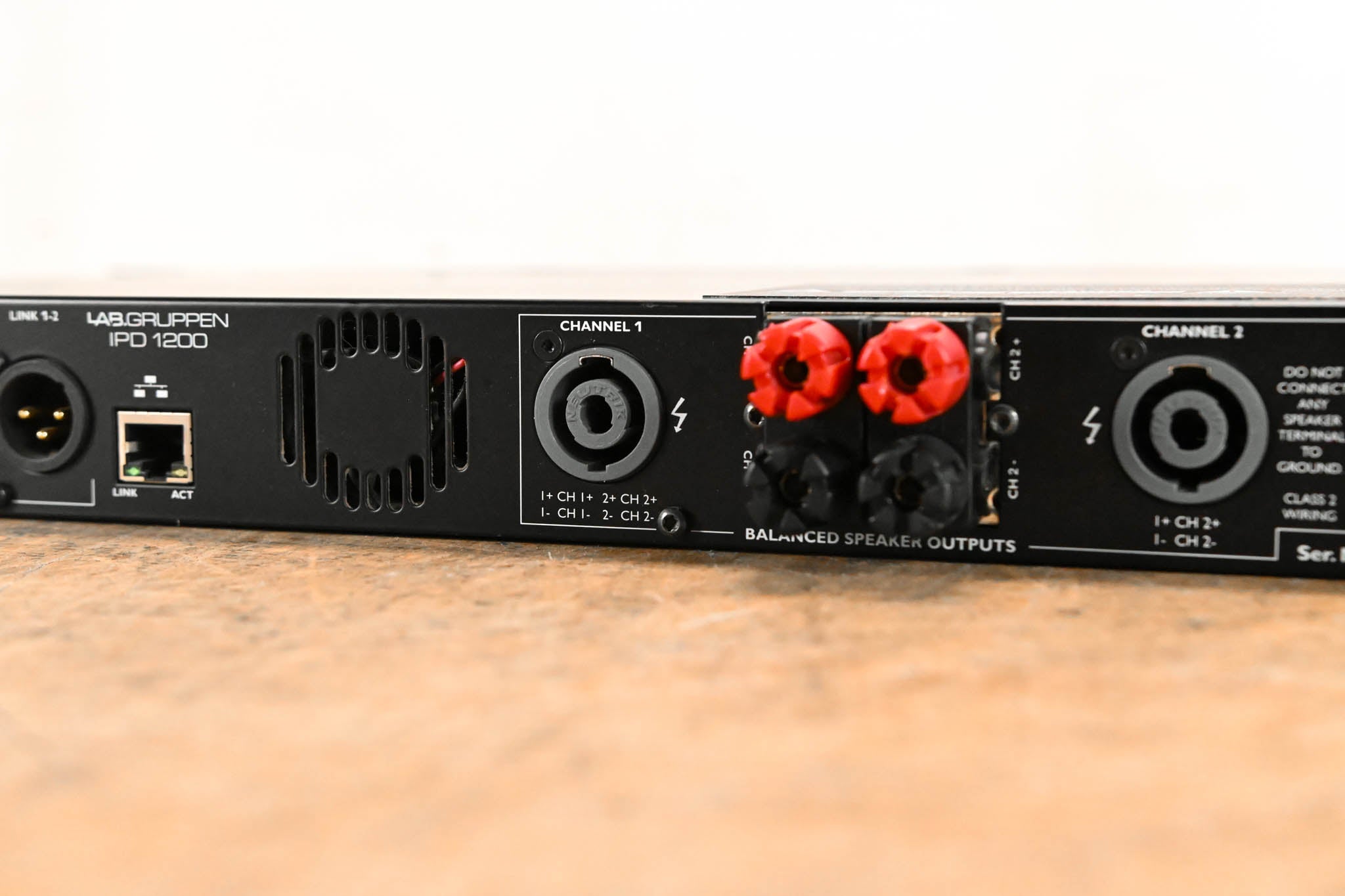 Lab Gruppen IPD 1200 1200W 2-Channel DSP-Controlled Power Amplifier