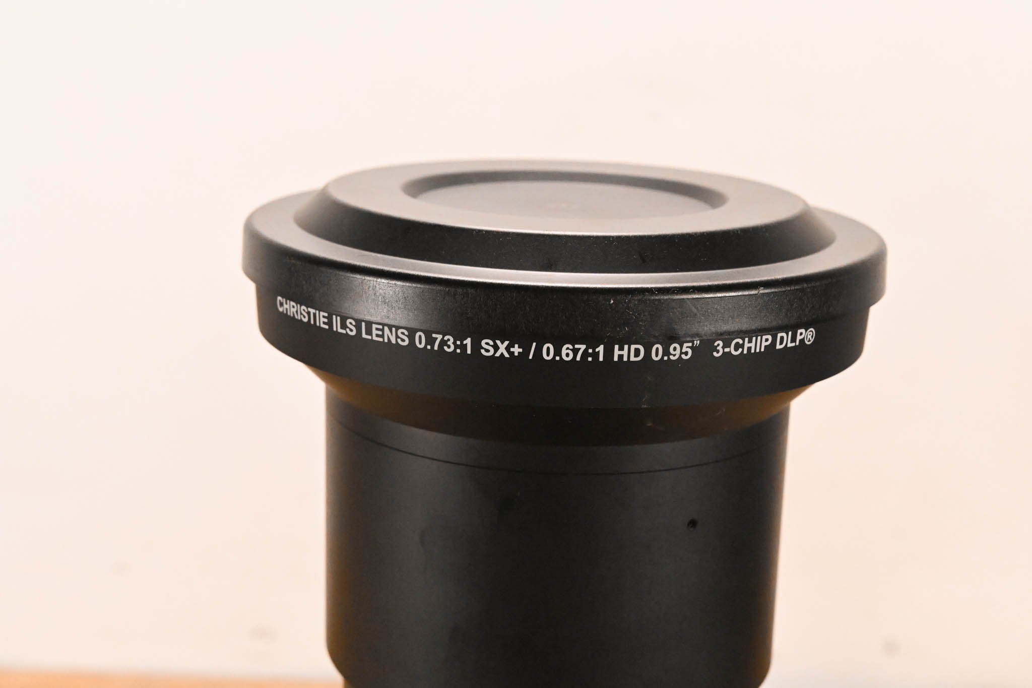 Christie ILS Lens 0.73:1 SX+ / 0.67:1 HD 0.95" 3-Chip Lens