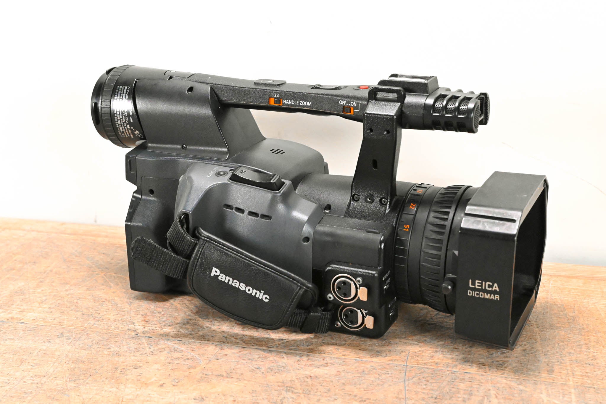 Panasonic AG-HPX170P P2HD Solid-State Camcorder