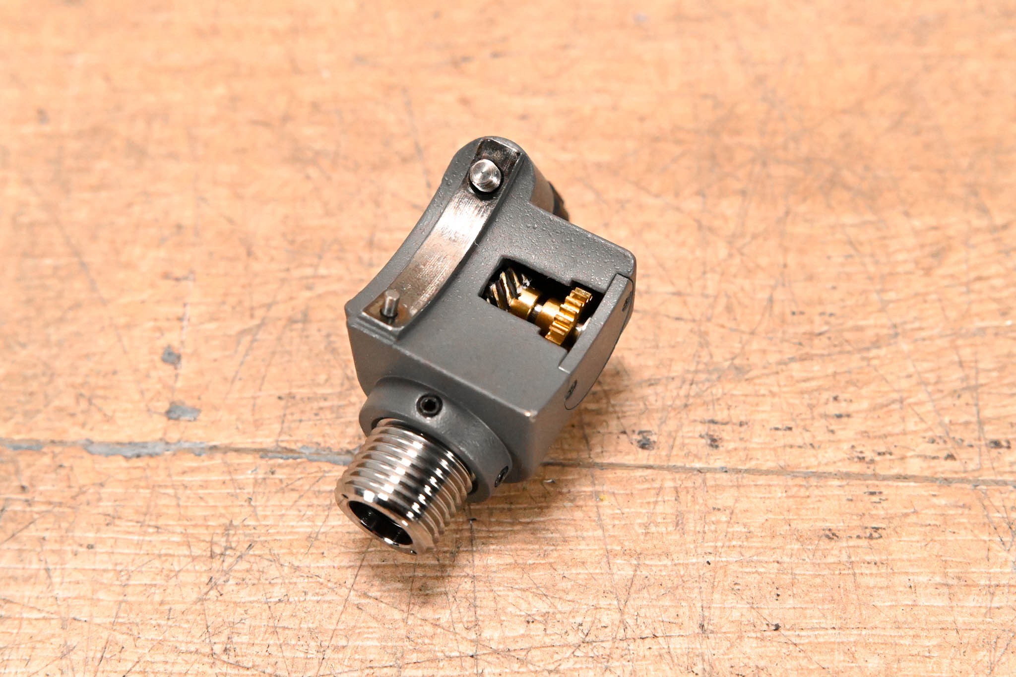 Canon FFM-100 Flex Focus Module for Canon ENG/EFP Lenses