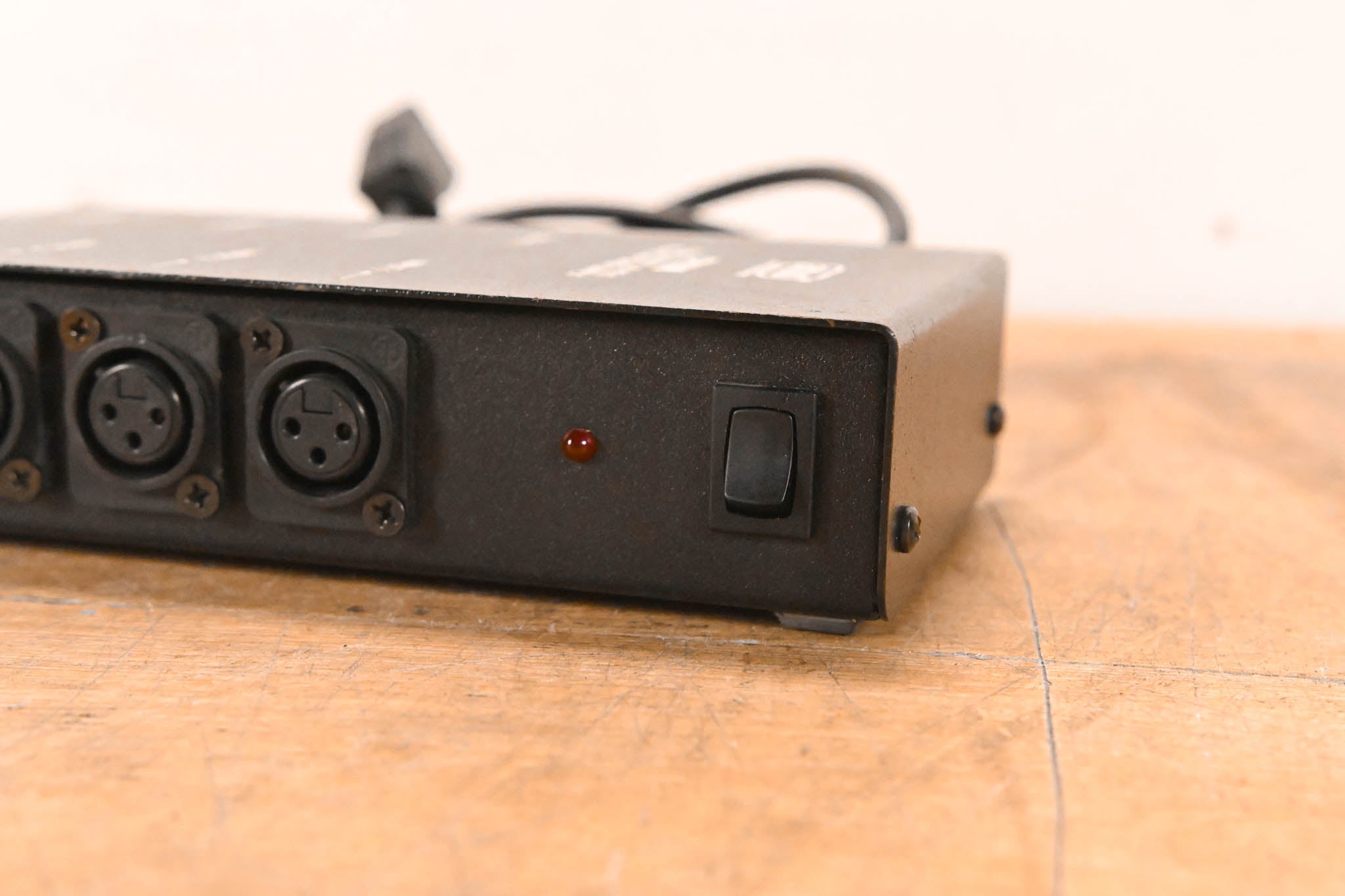 Audio-Technica CP8506 4-Channel 48V Phantom Power Supply