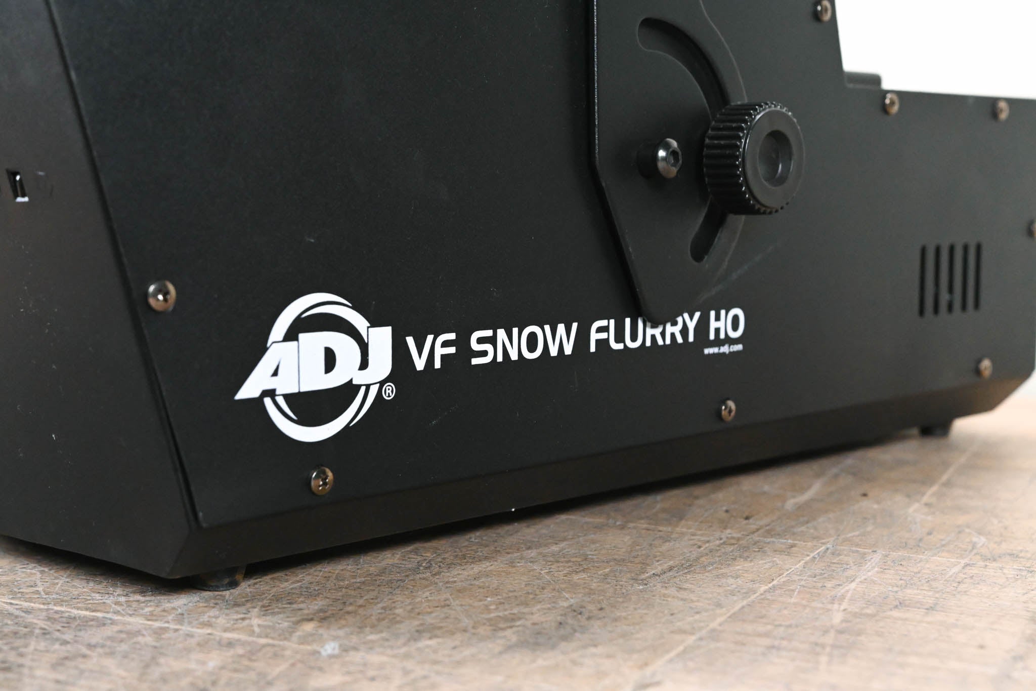 ADJ VF Snow Flurry HO 1250W Snow Machine