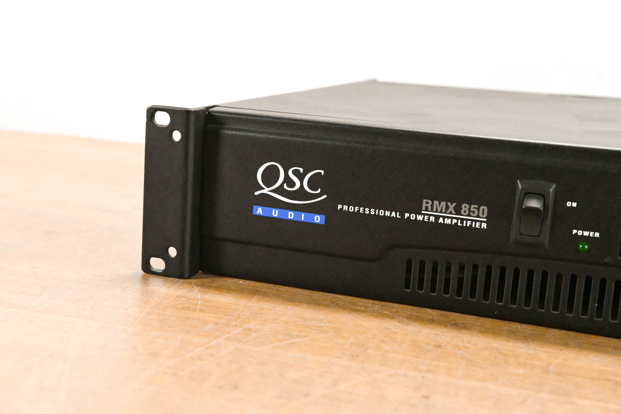 QSC RMX850 2-Channel Power Amplifier
