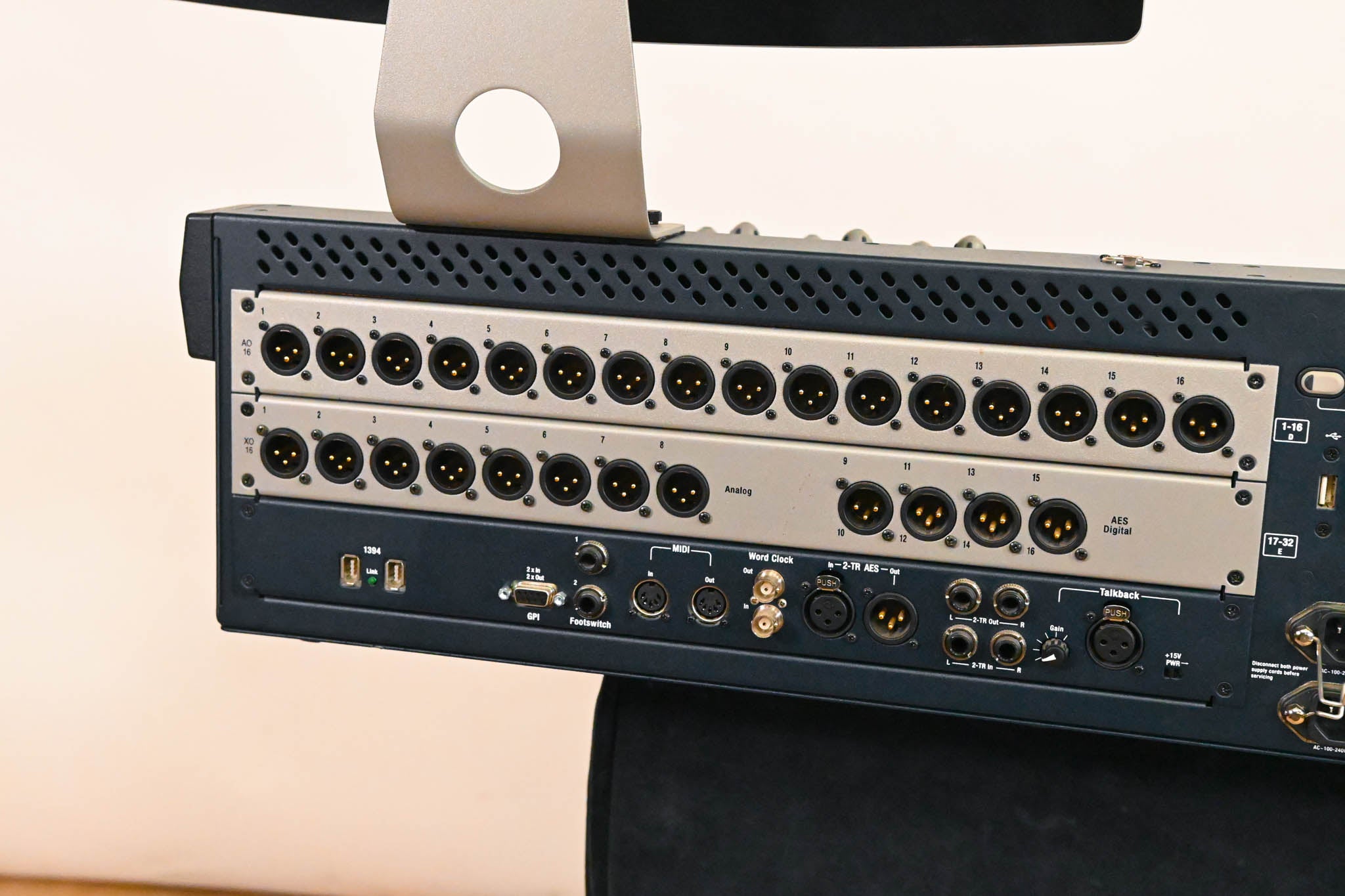 AVID VENUE SC48 Digital Audio Mixing Console